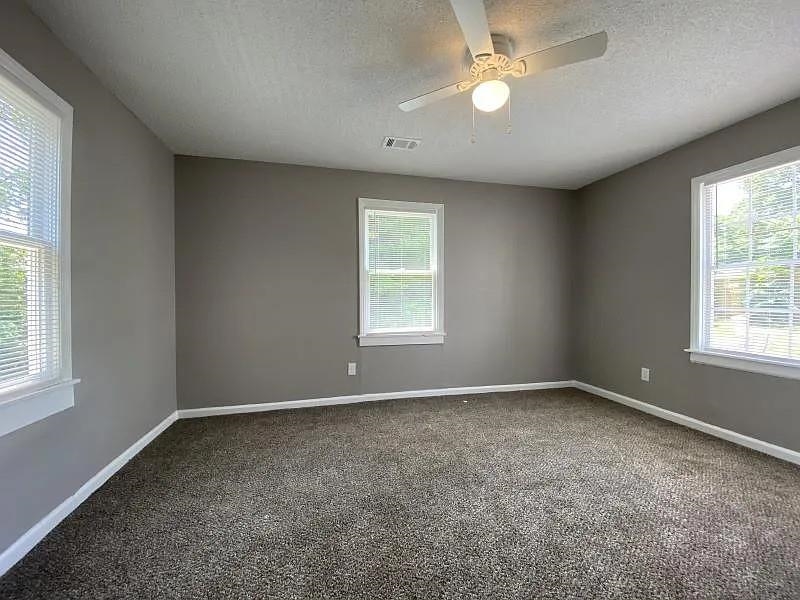 247 Modder Ave Property Photo 8