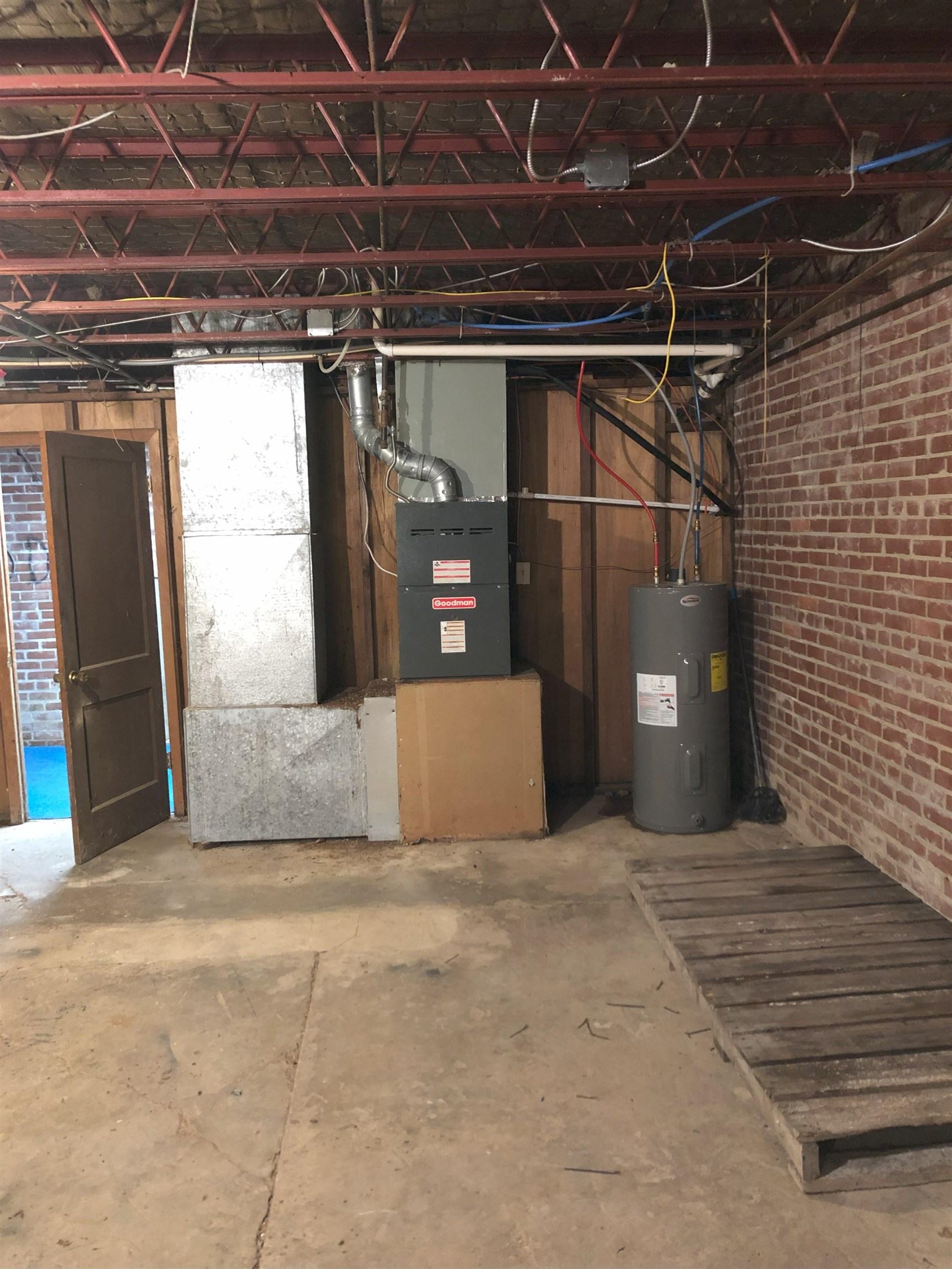 109 W Jackson Ave Property Photo 12