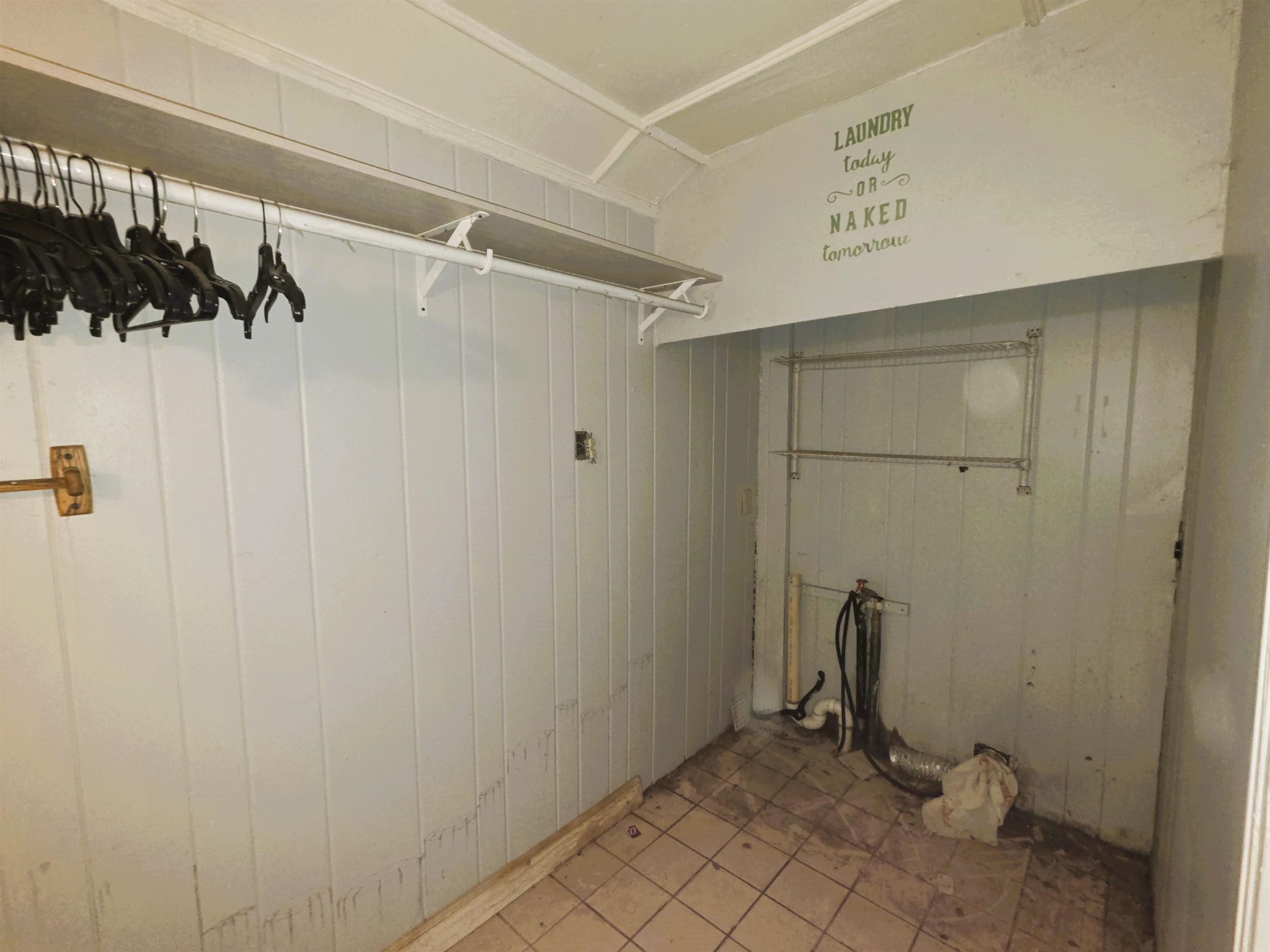 6751 Navy Rd Property Photo 13