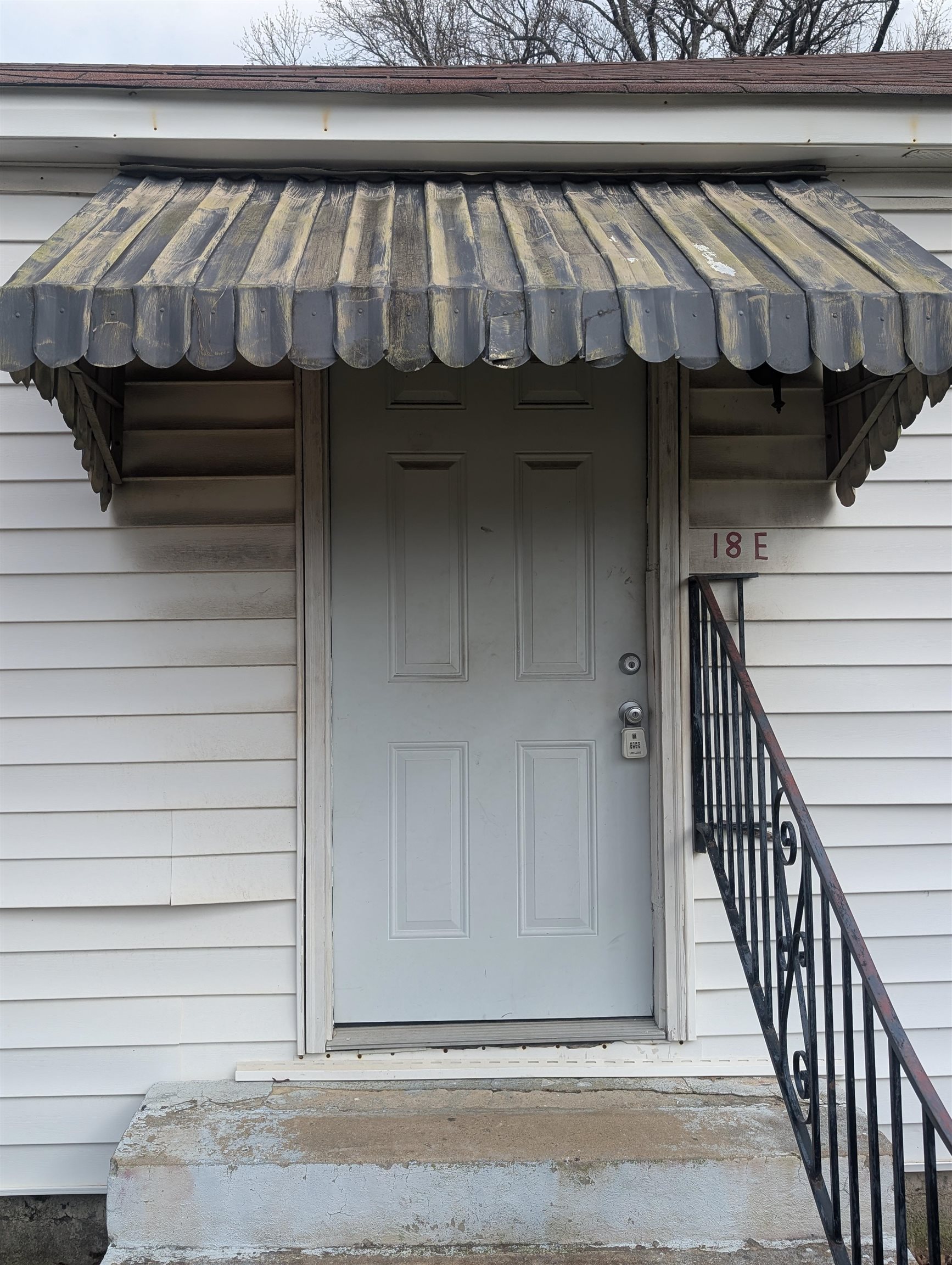 18 E Mitchell Rd Property Photo 3