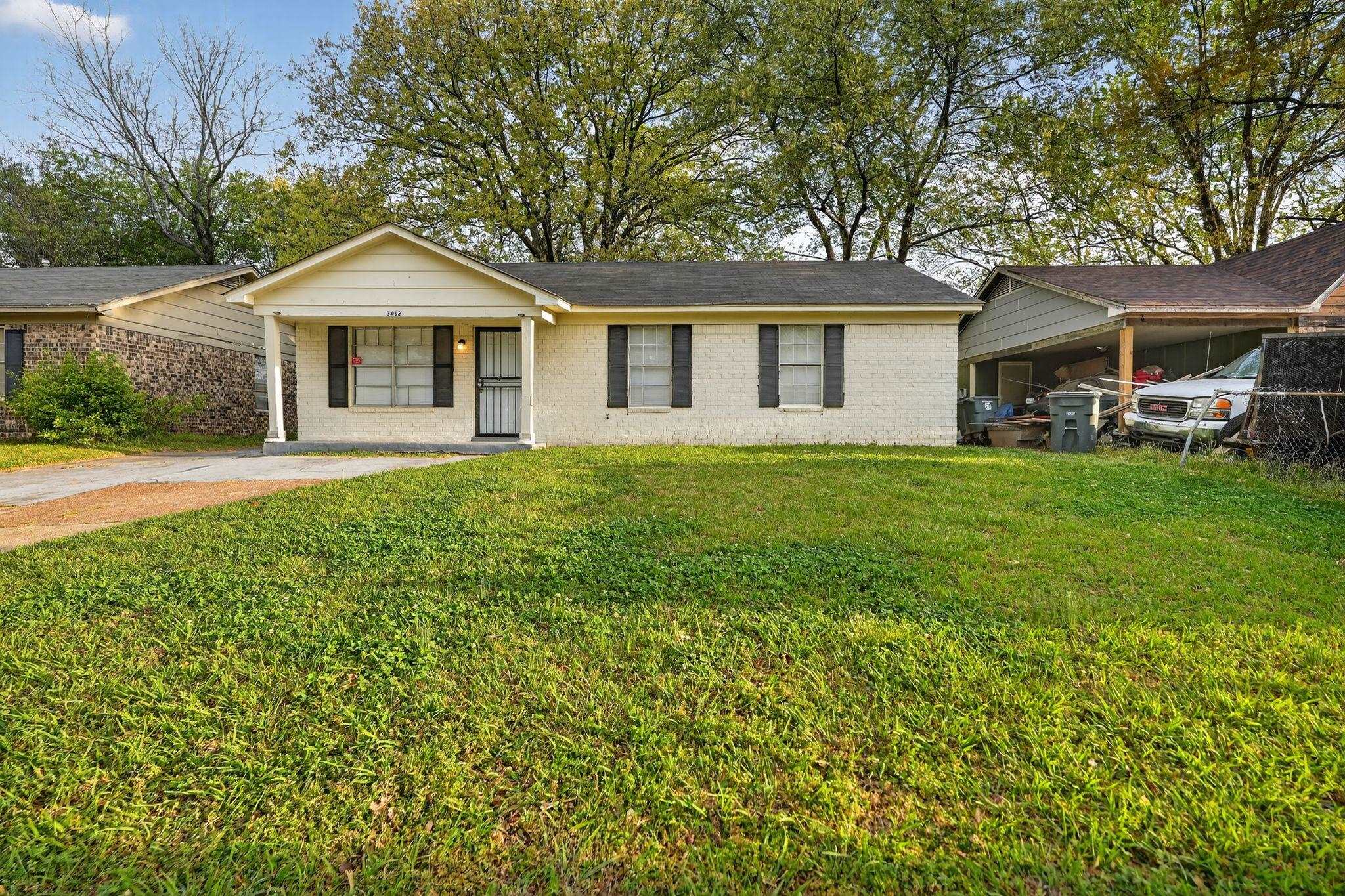 3452 Dobbin Ferry Ave Property Photo 2
