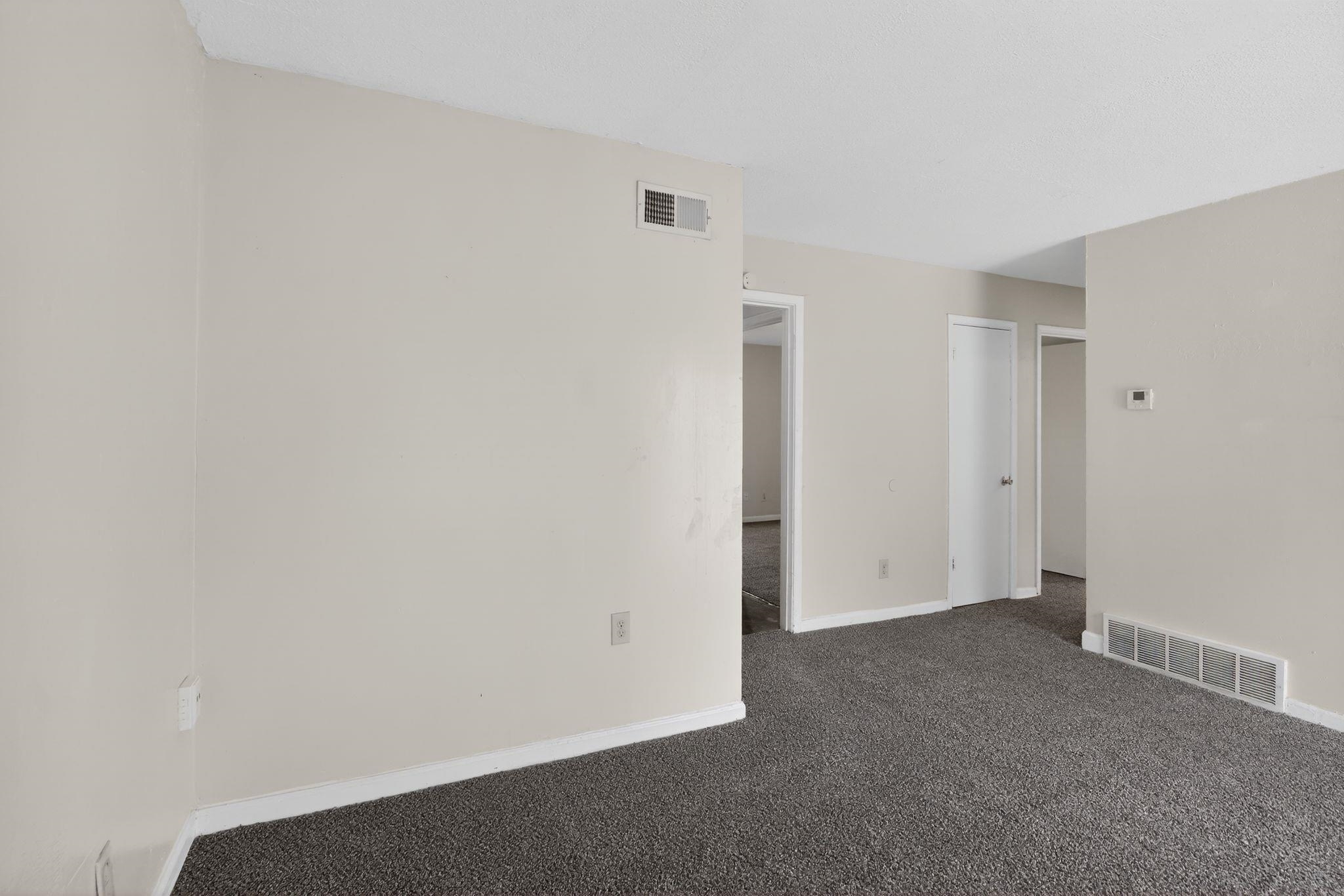 3452 Dobbin Ferry Ave Property Photo 5