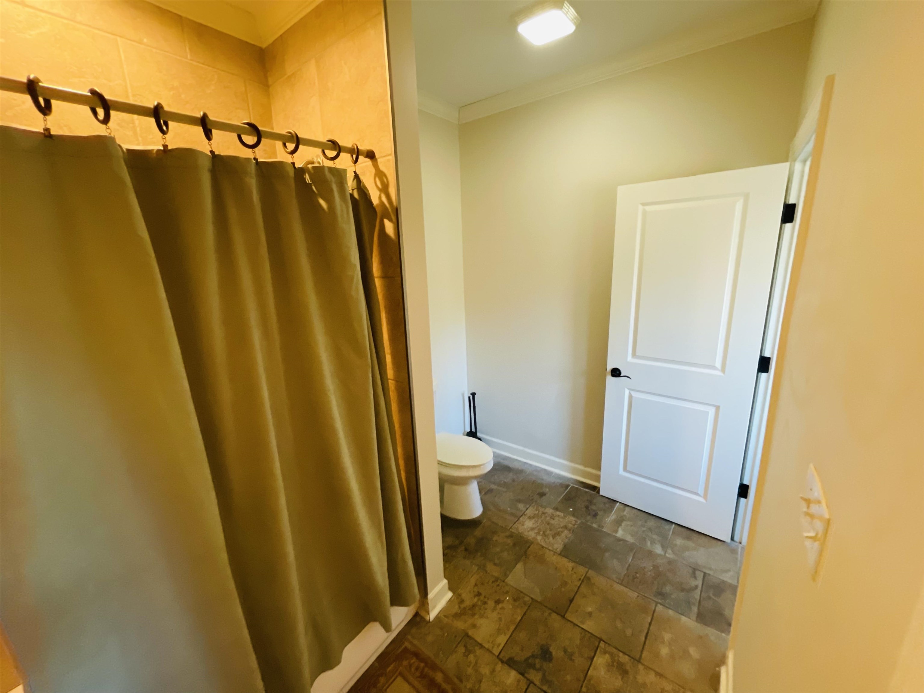 1465 N Parkway St Property Photo 23