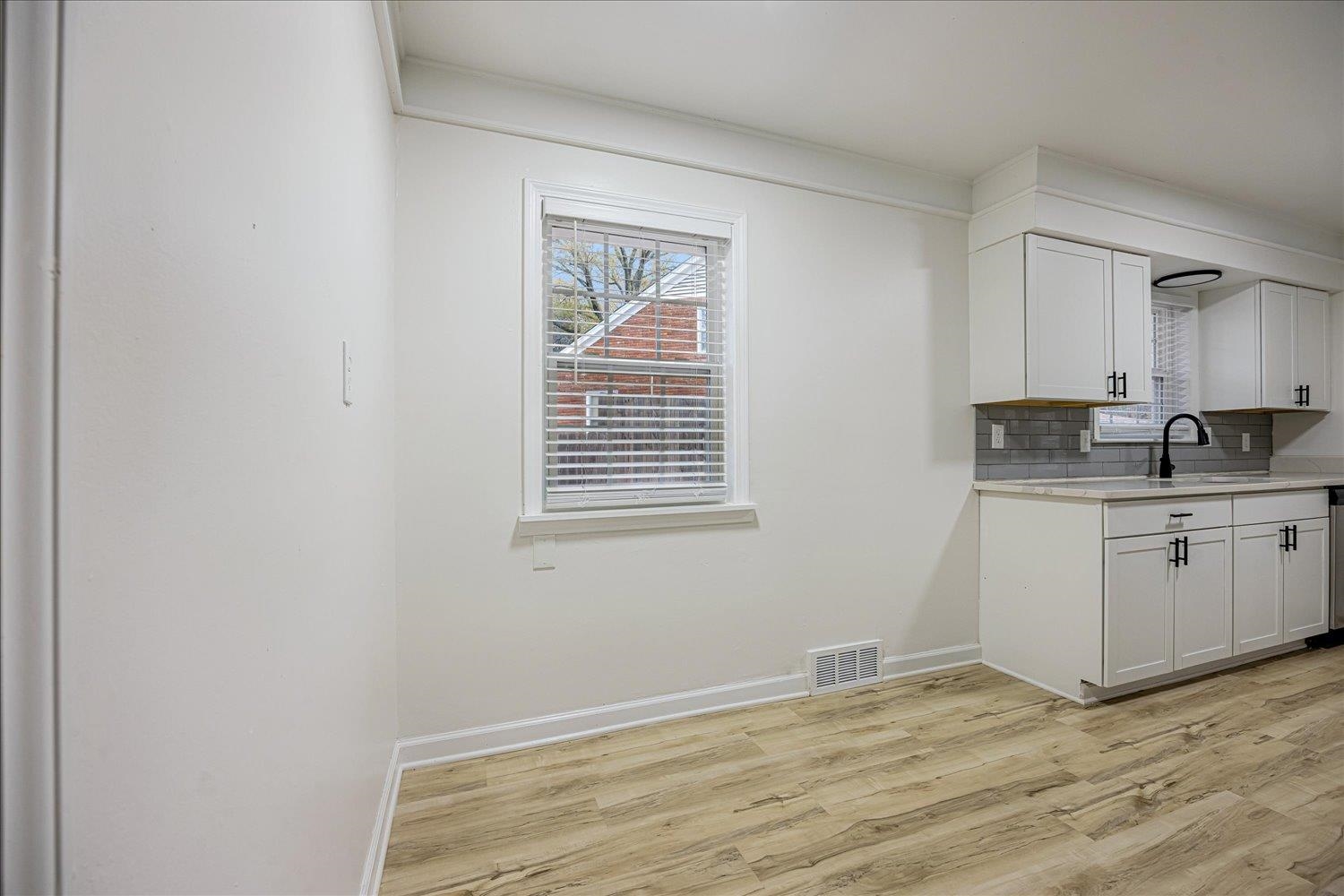 505 Eastbourne Pl Property Photo 12