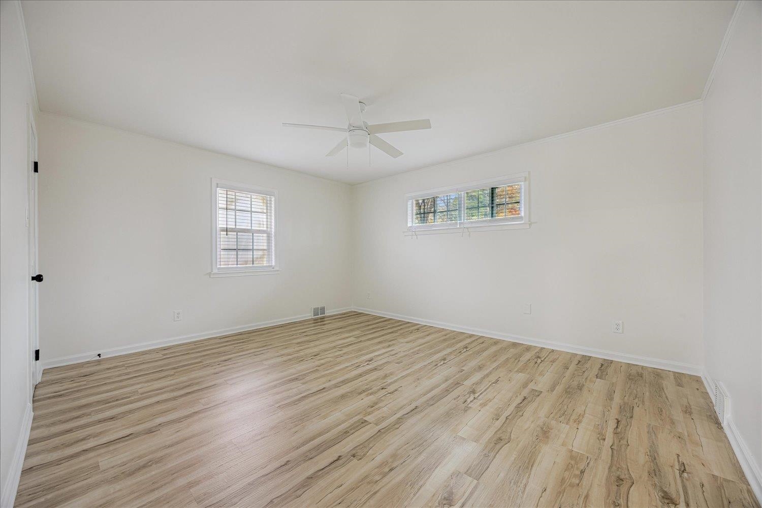 505 Eastbourne Pl Property Photo 21
