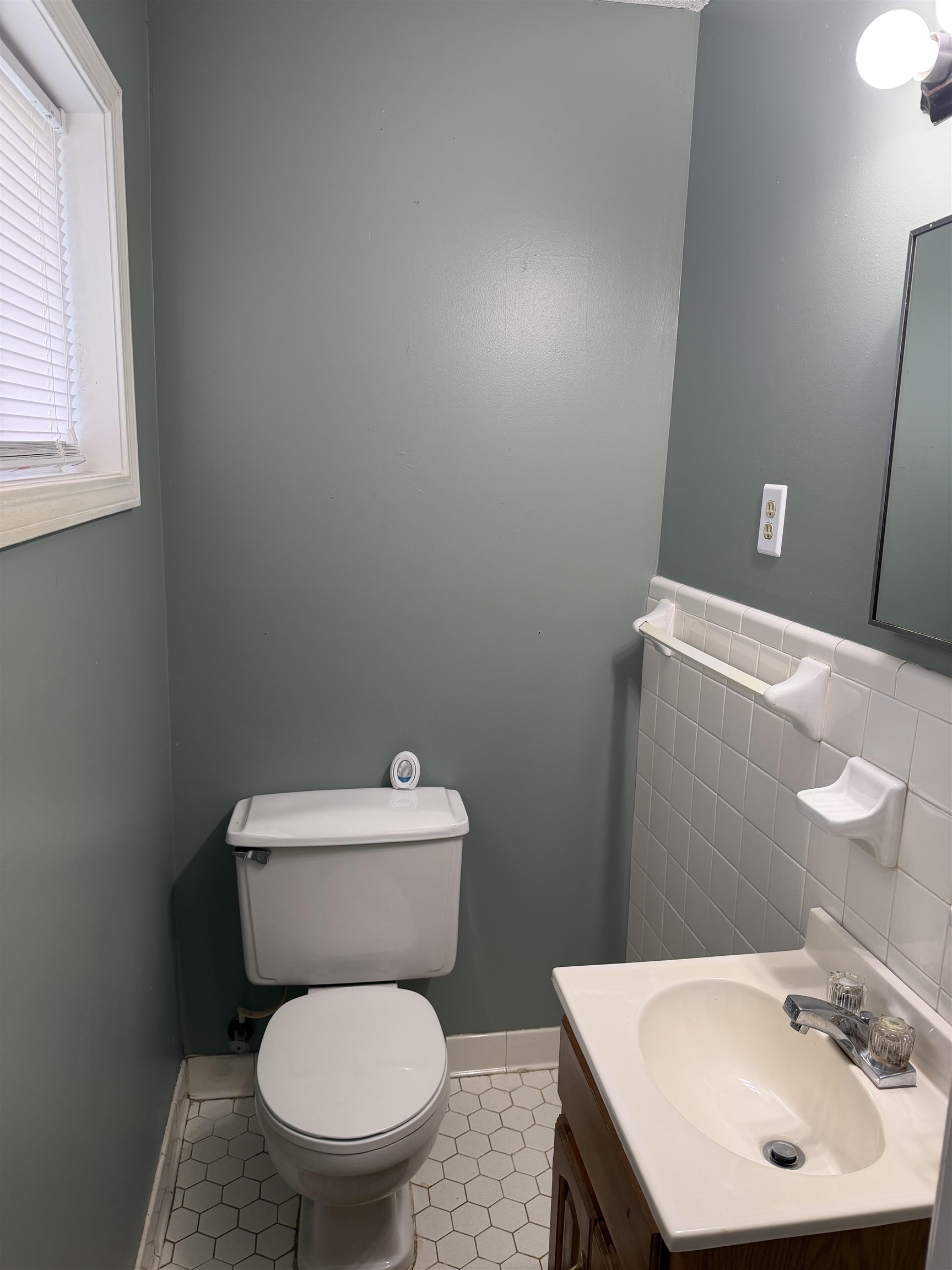 7919 Max St Property Photo 3