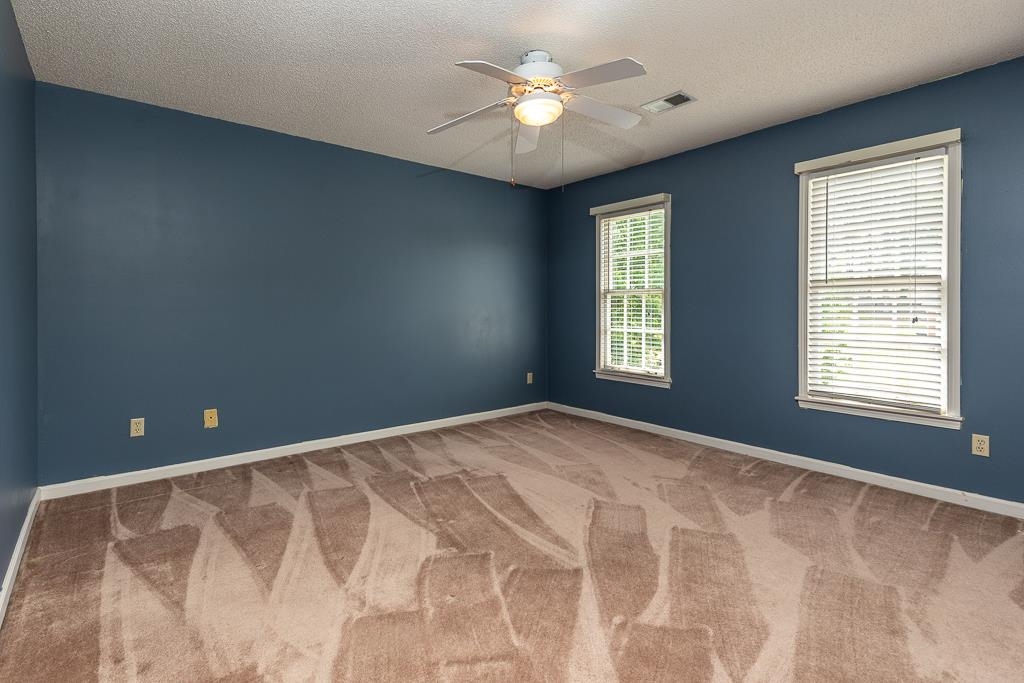780 Autumn Winds Dr Property Photo 23