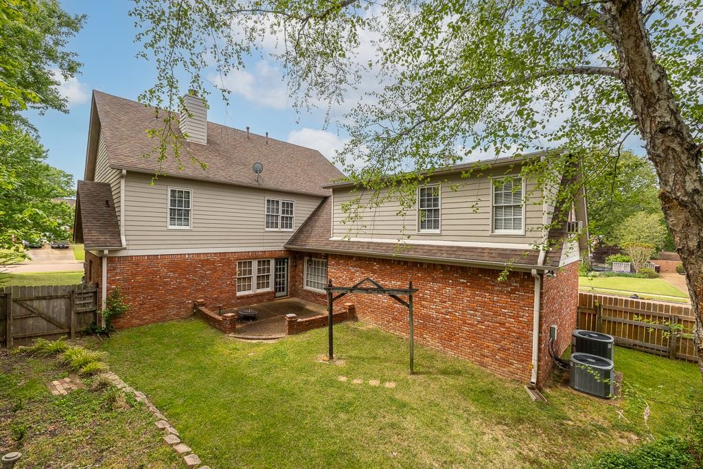 780 Autumn Winds Dr Property Photo 37