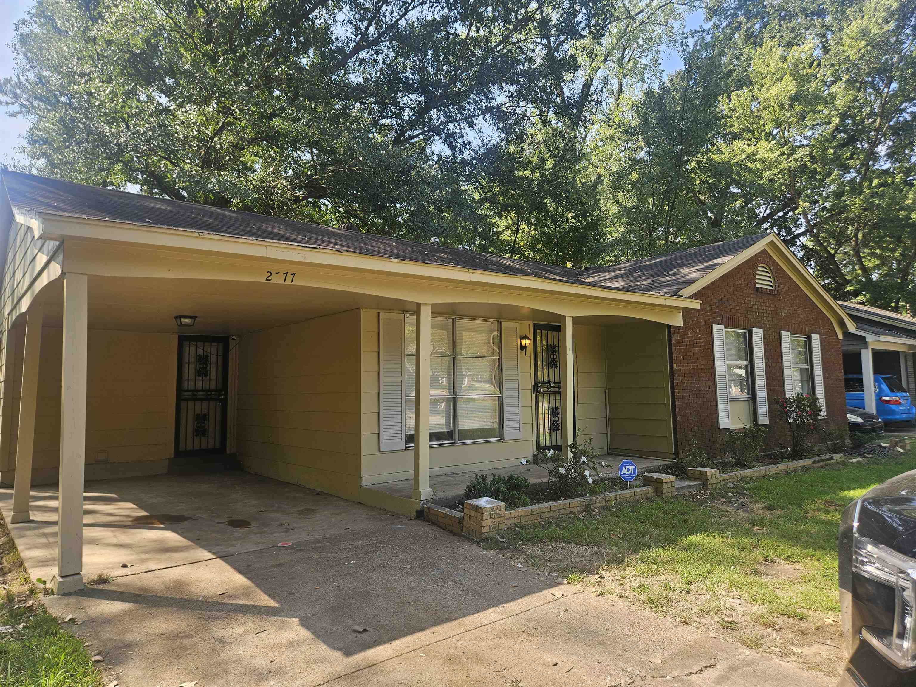 2577 ACHAEAN AVE Property Photo 1