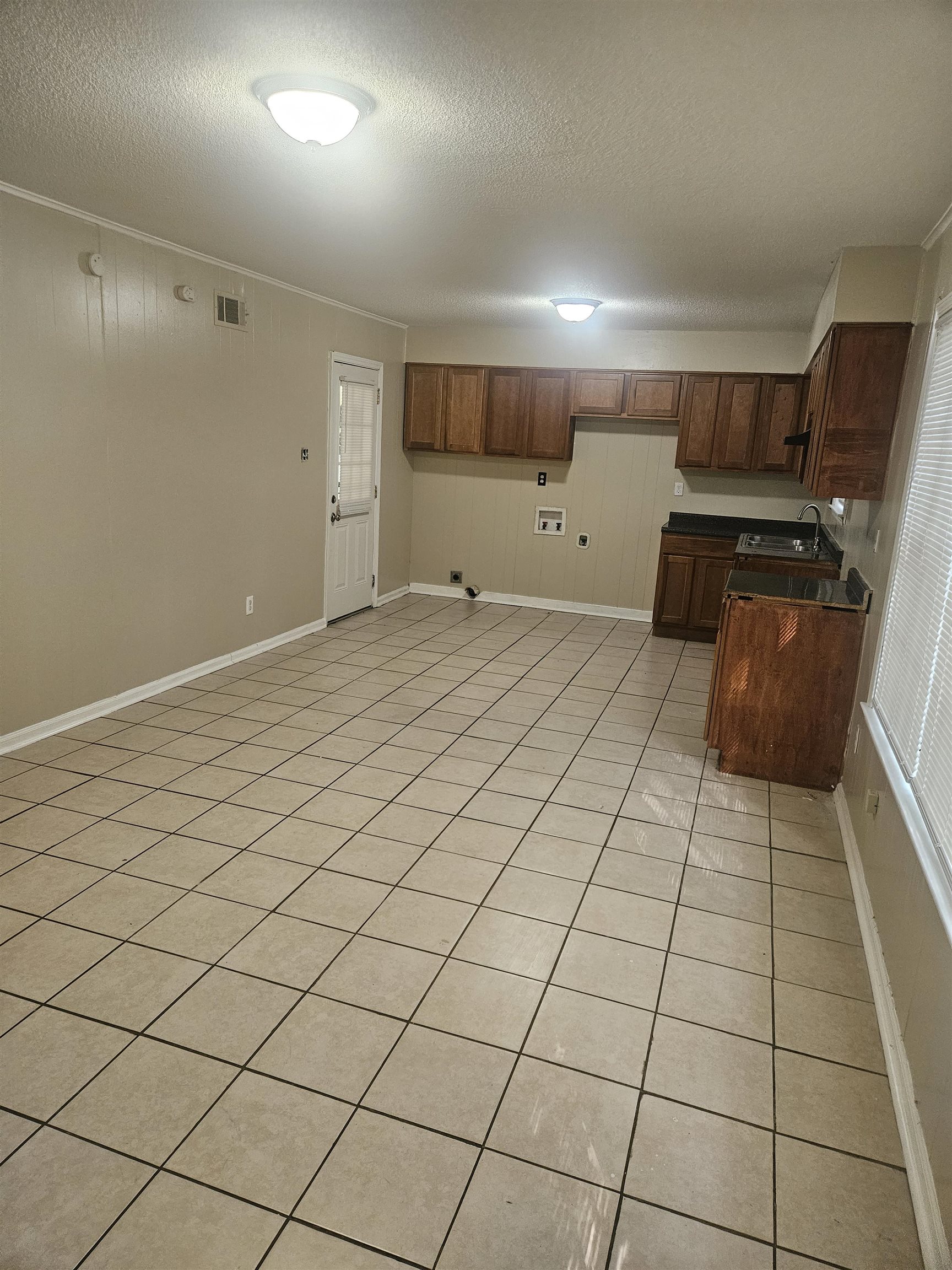 2577 Achaean Ave Property Photo 10