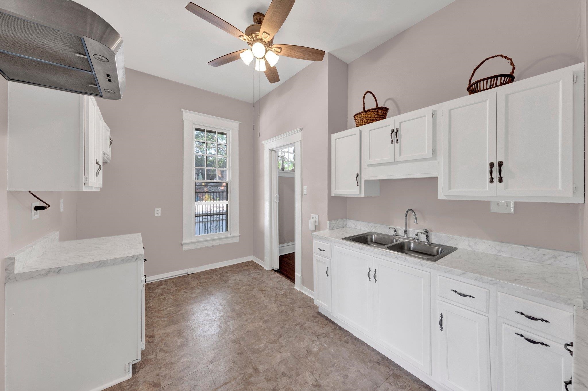 1701 Vesey Ave Property Photo 14
