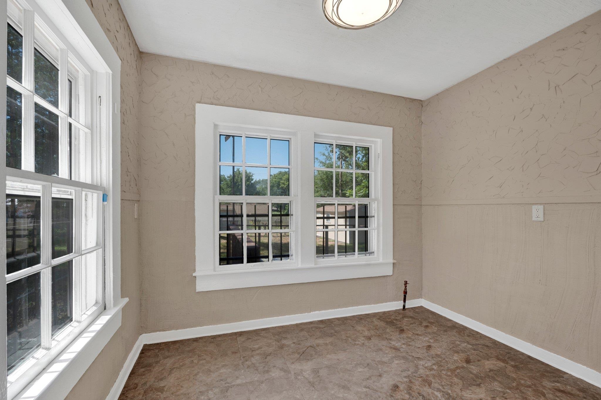 1701 Vesey Ave Property Photo 20