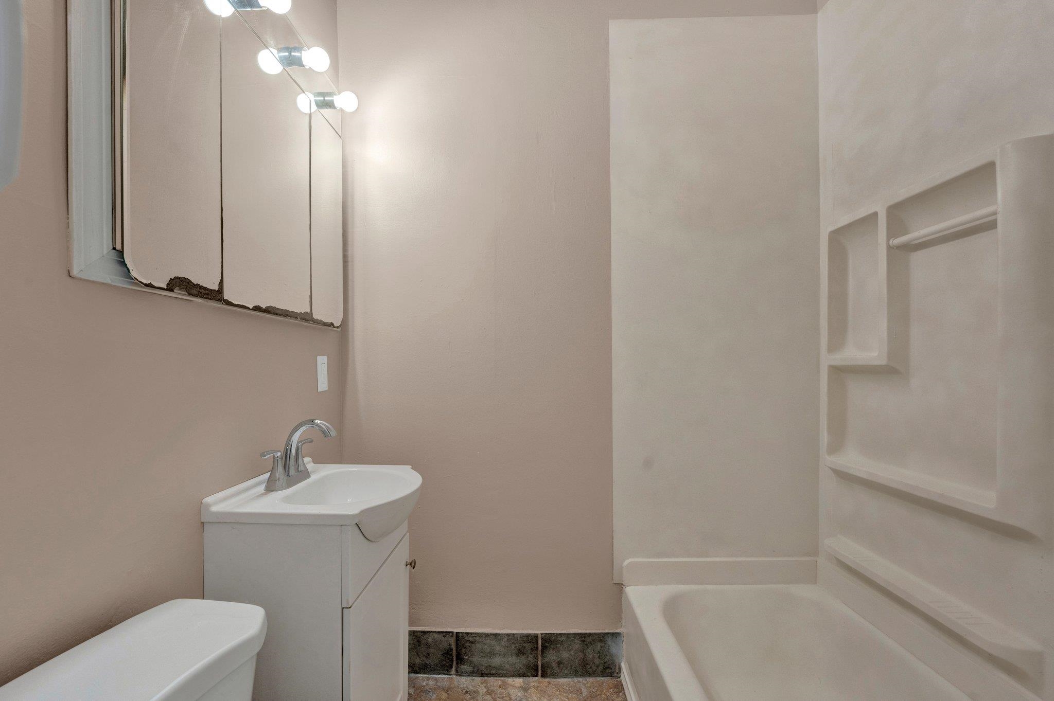 1701 Vesey Ave Property Photo 21