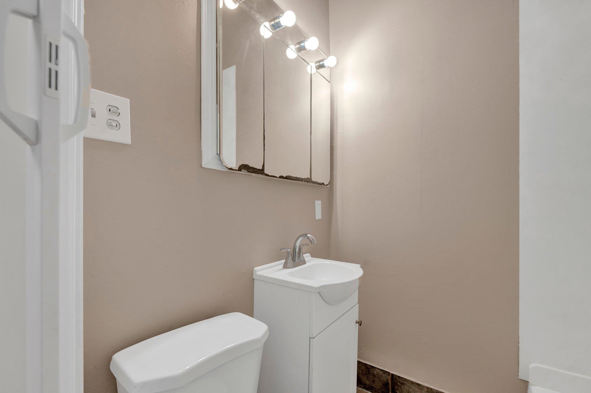 1701 Vesey Ave Property Photo 22