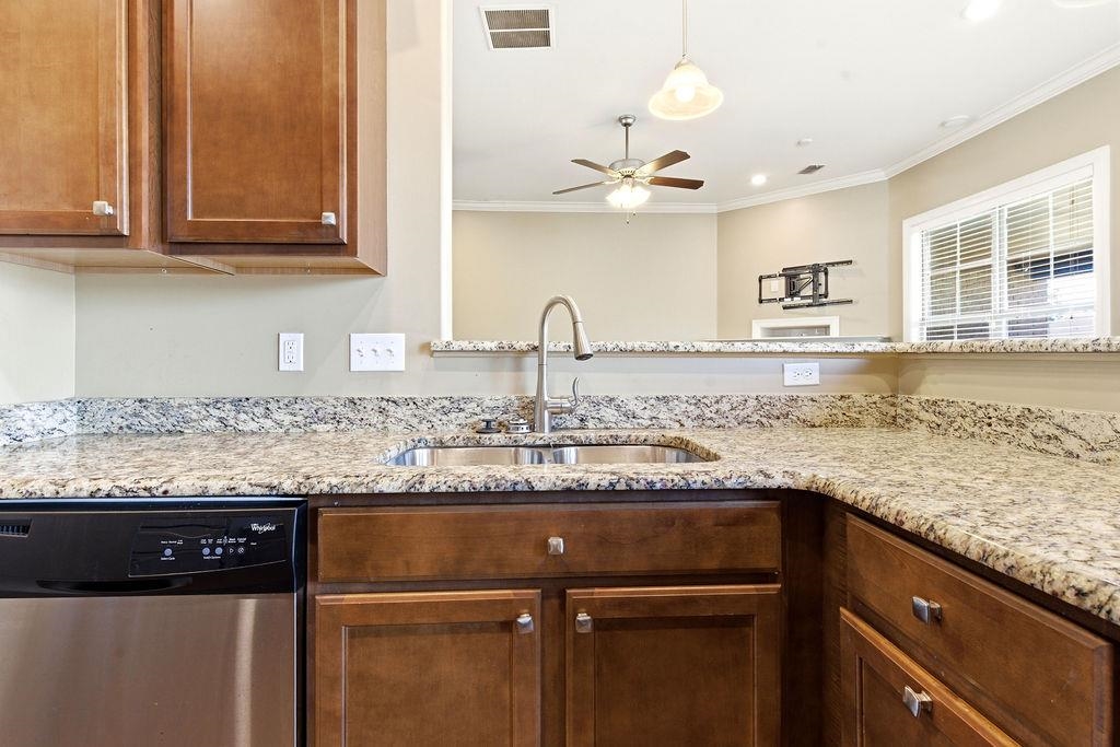 5073 Silver Peak Cv Property Photo 8