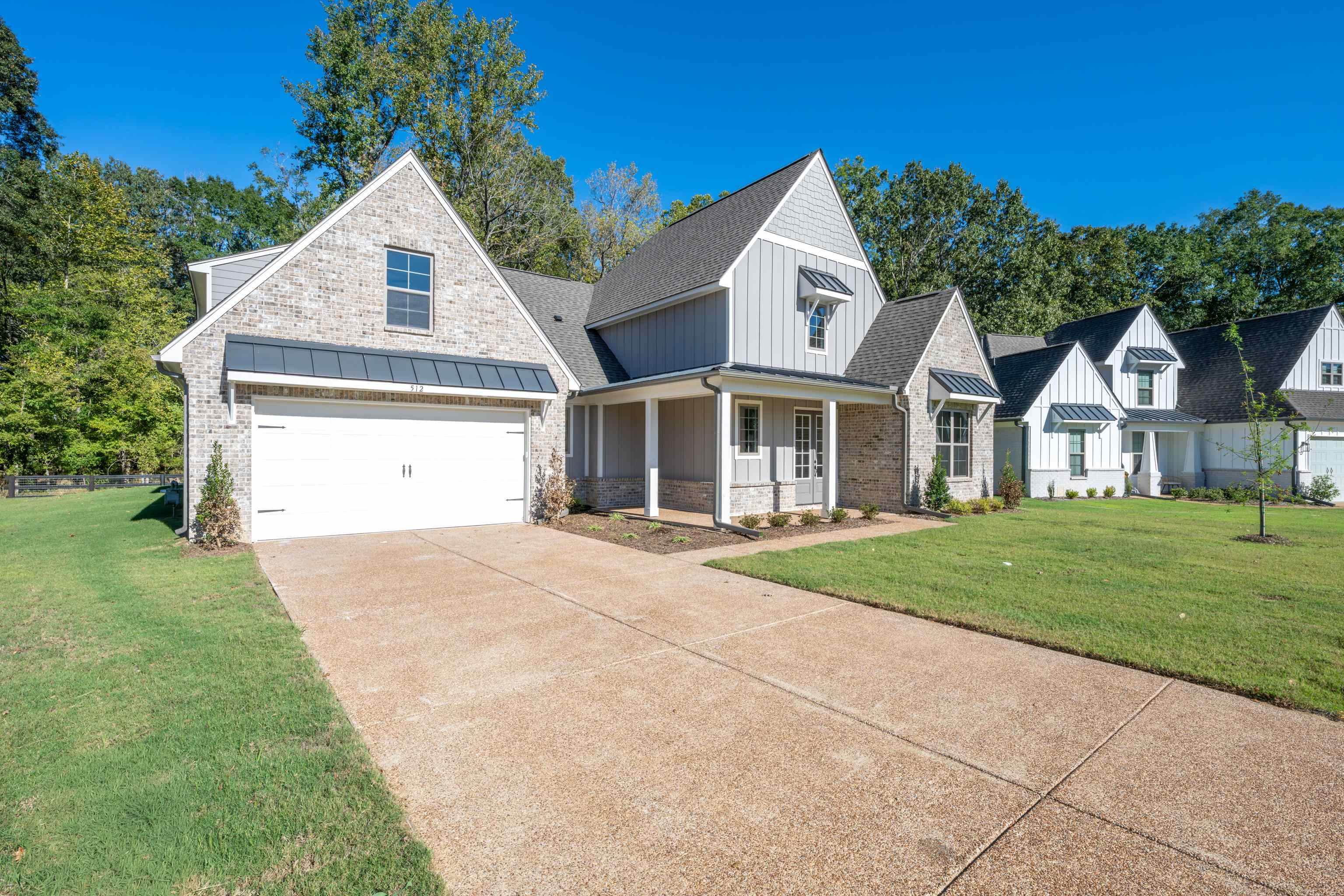 512 Sugar Magnolia Loop E Property Photo 2