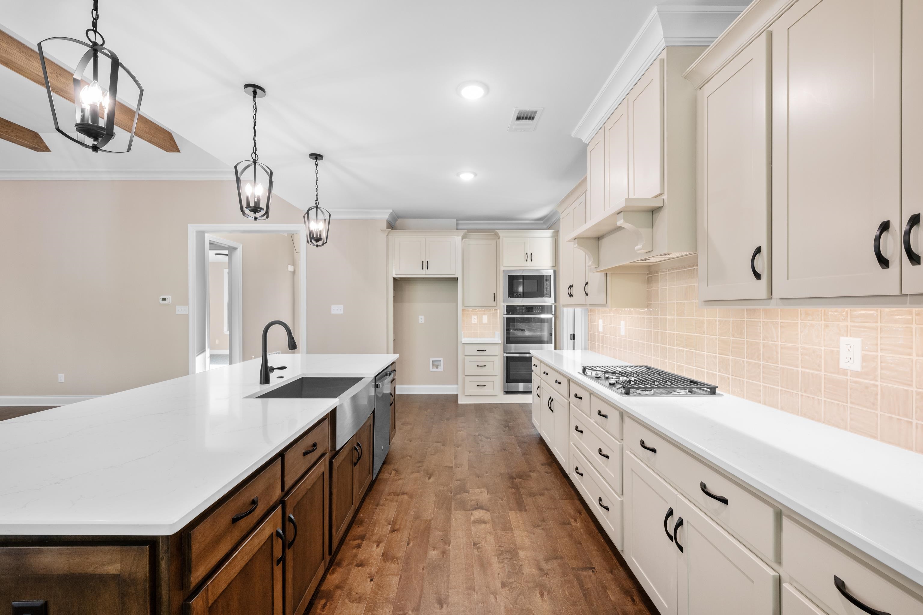 512 Sugar Magnolia Loop E Property Photo 10