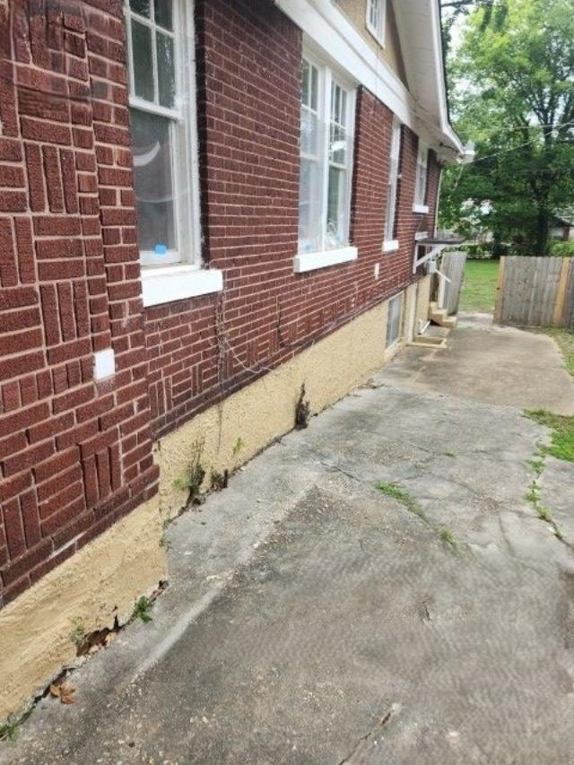 1382 S Parkway Ave E Property Photo 4