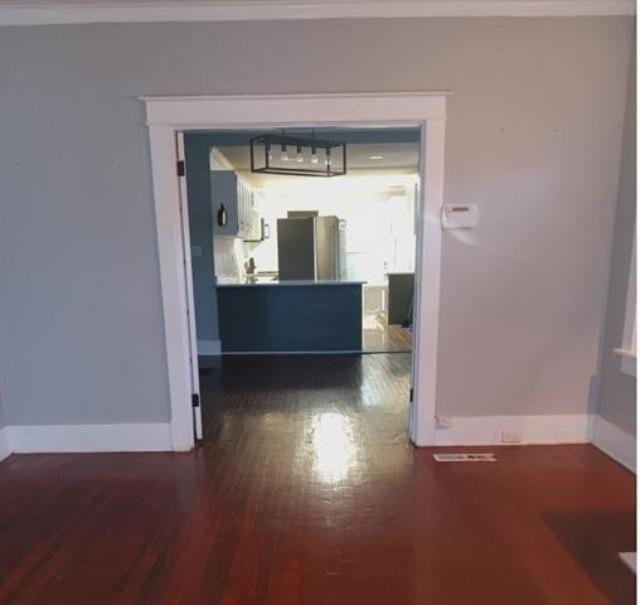 1382 S Parkway Ave E Property Photo 10