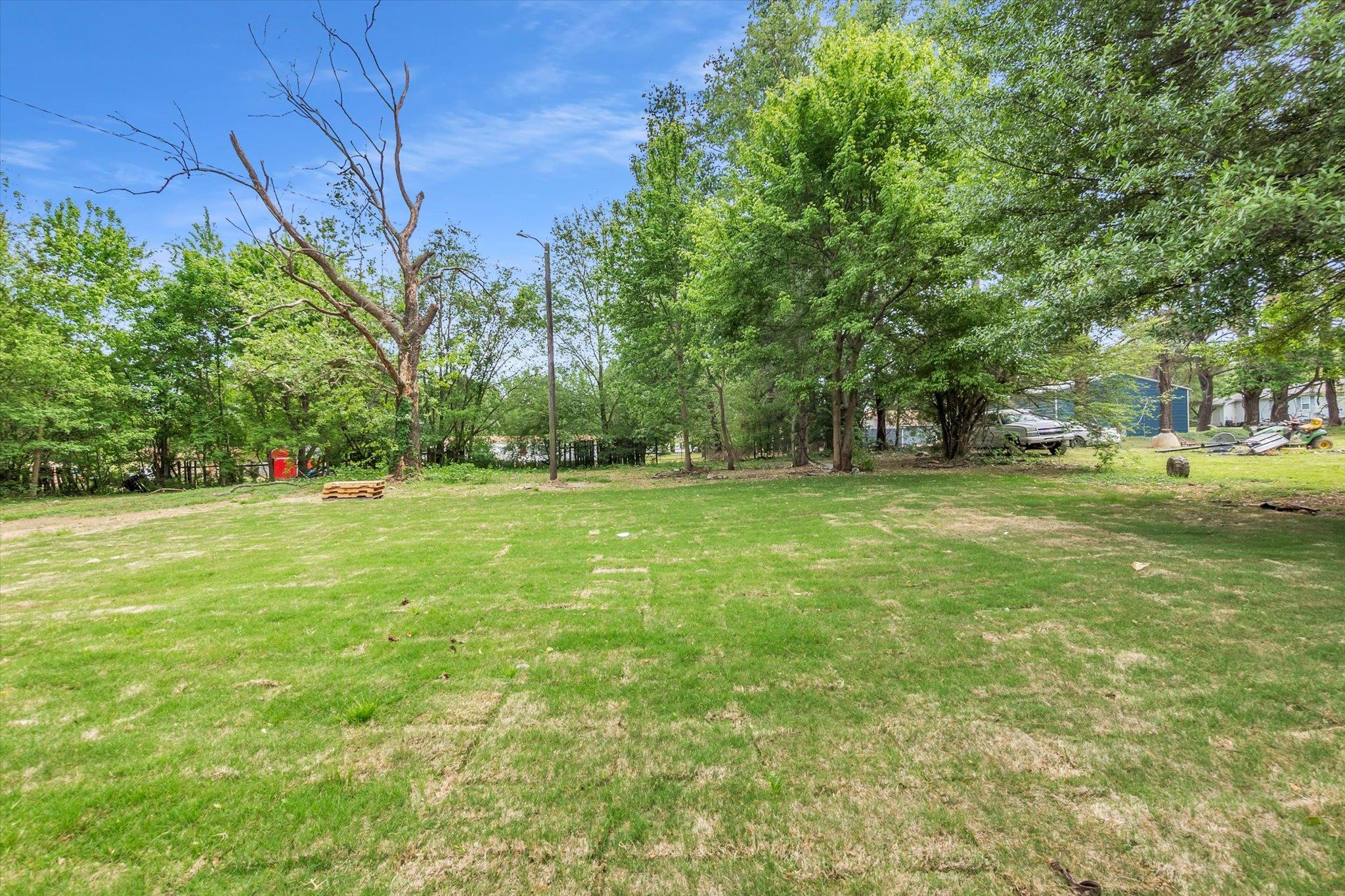 129 Tatlock Cir Property Photo 16