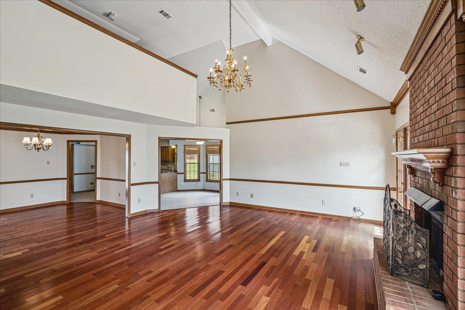 8529 Buckhurst Rd Property Photo 12