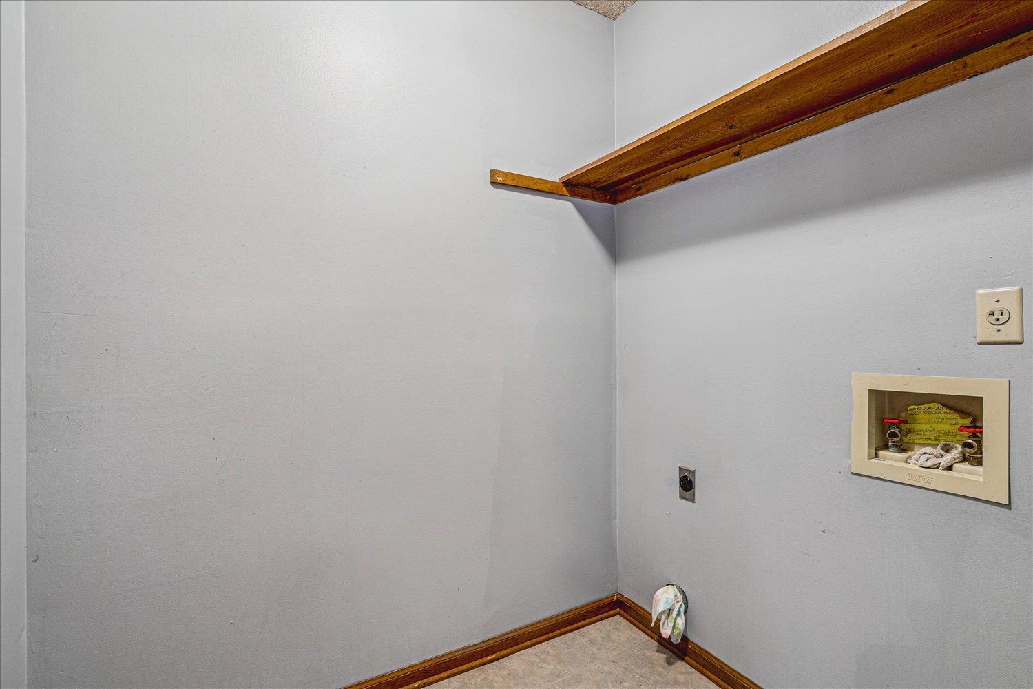 8529 Buckhurst Rd Property Photo 18