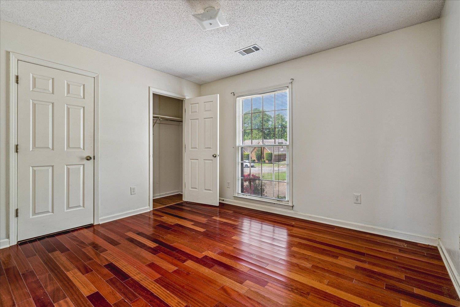 8529 Buckhurst Rd Property Photo 24