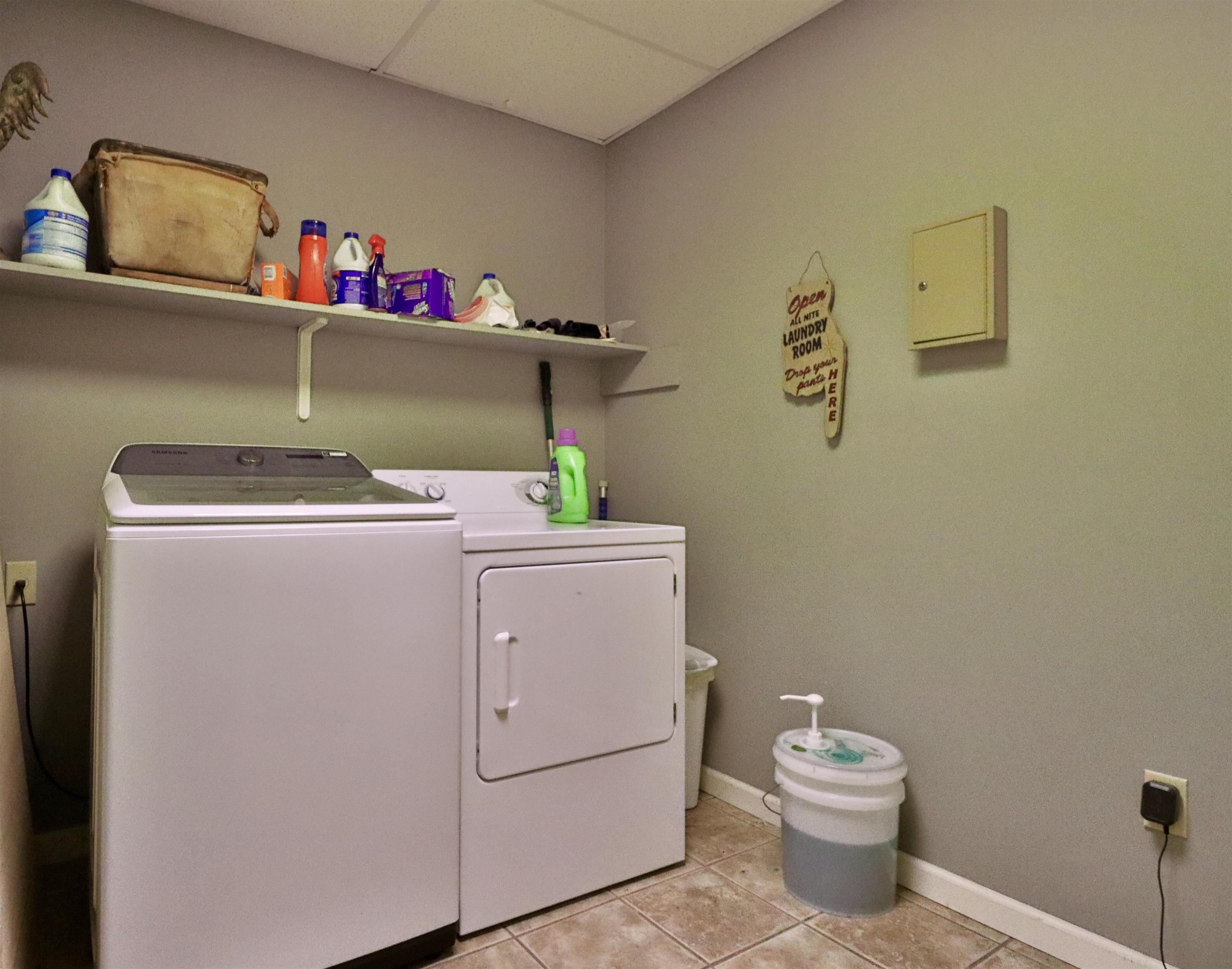 390 Quarry Hollow Pt Property Photo 27