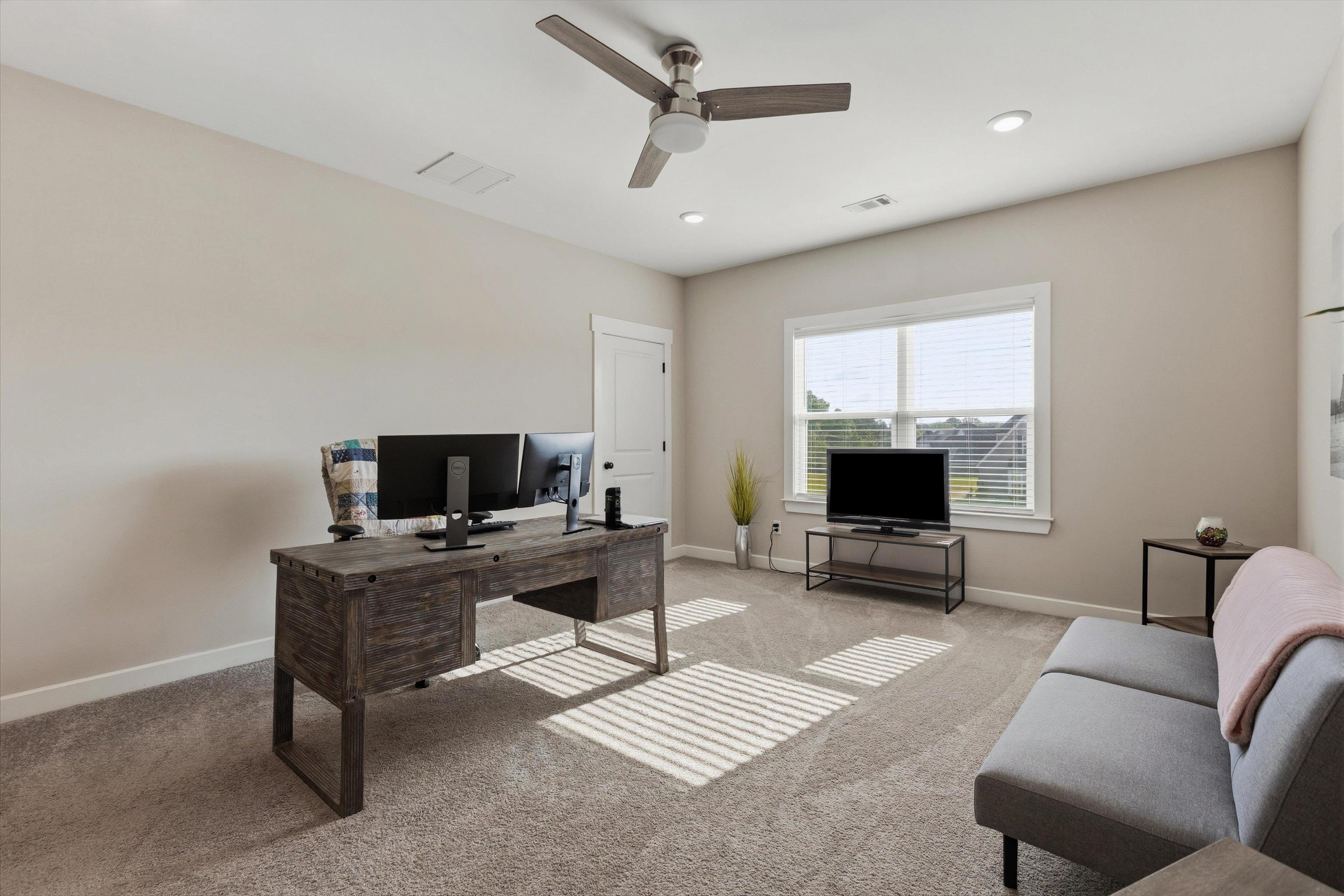 6424 Sallows Cv Property Photo 28