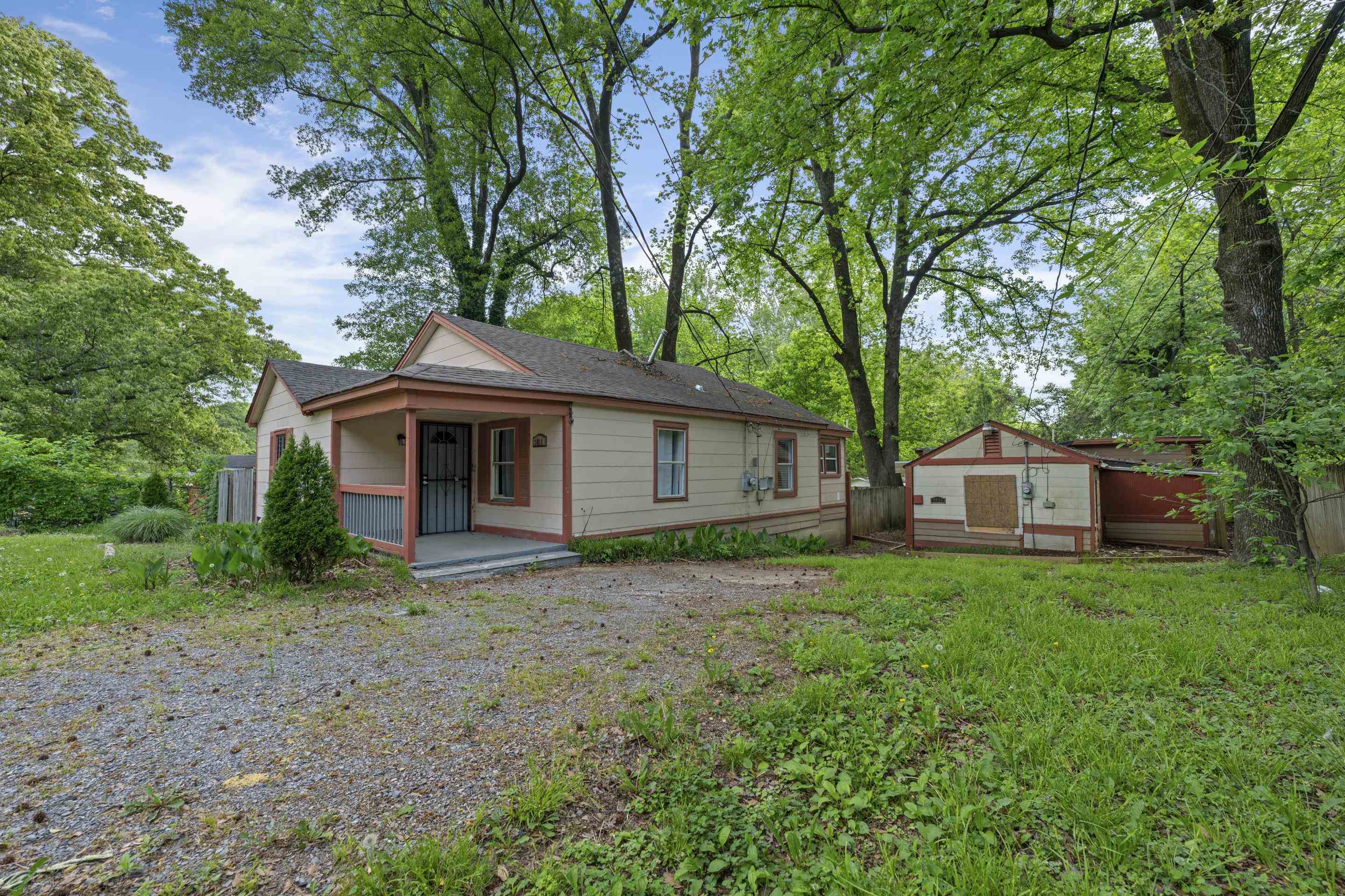3066 REDBUD RD Property Photo 1