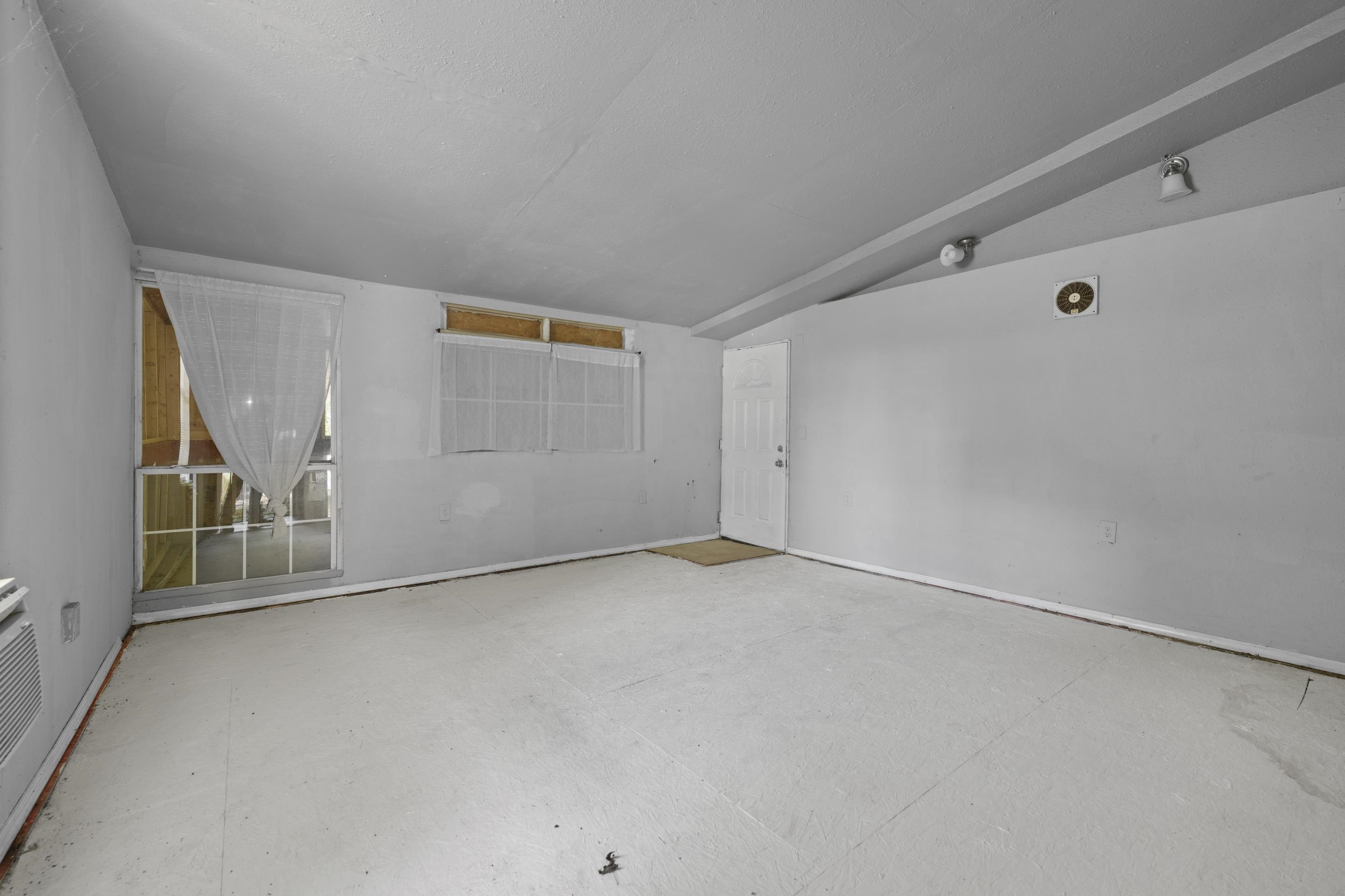 3066 Redbud Rd Property Photo 16