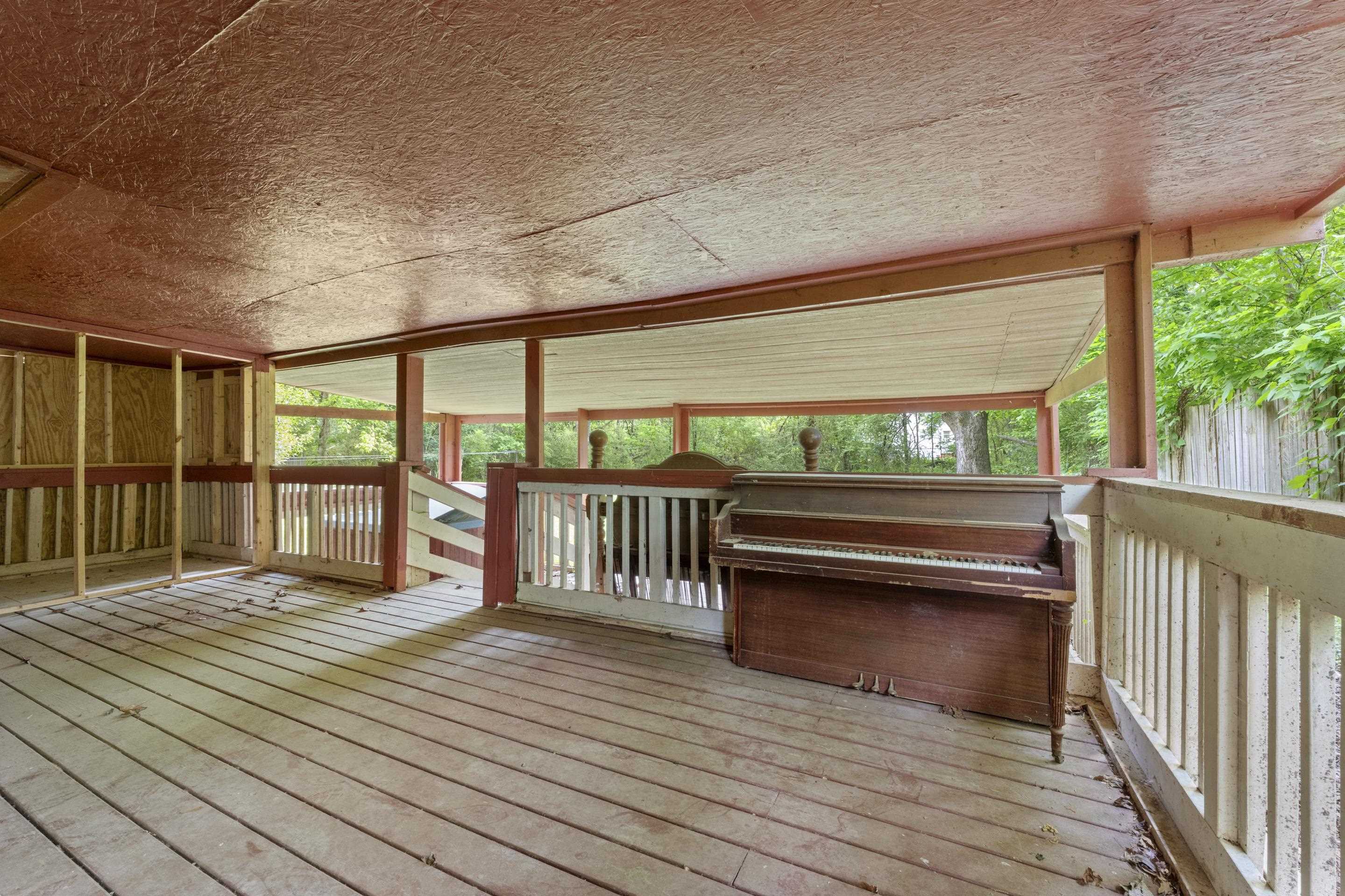 3066 Redbud Rd Property Photo 21