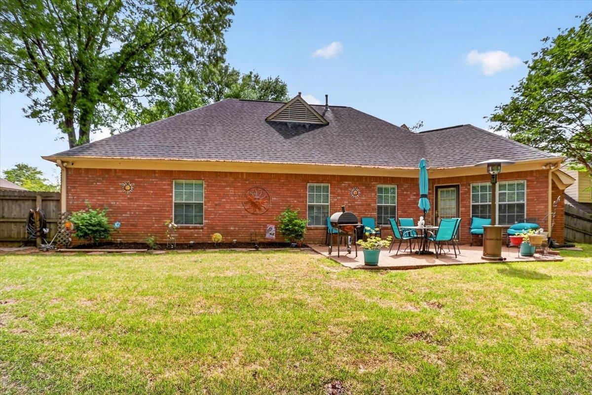 6220 Daybreak Dr Property Photo 20