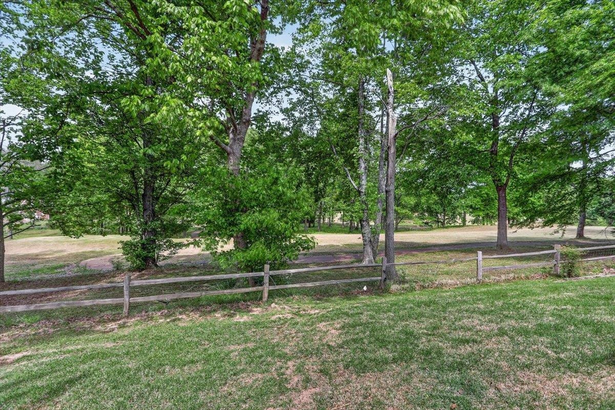 6220 Daybreak Dr Property Photo 22