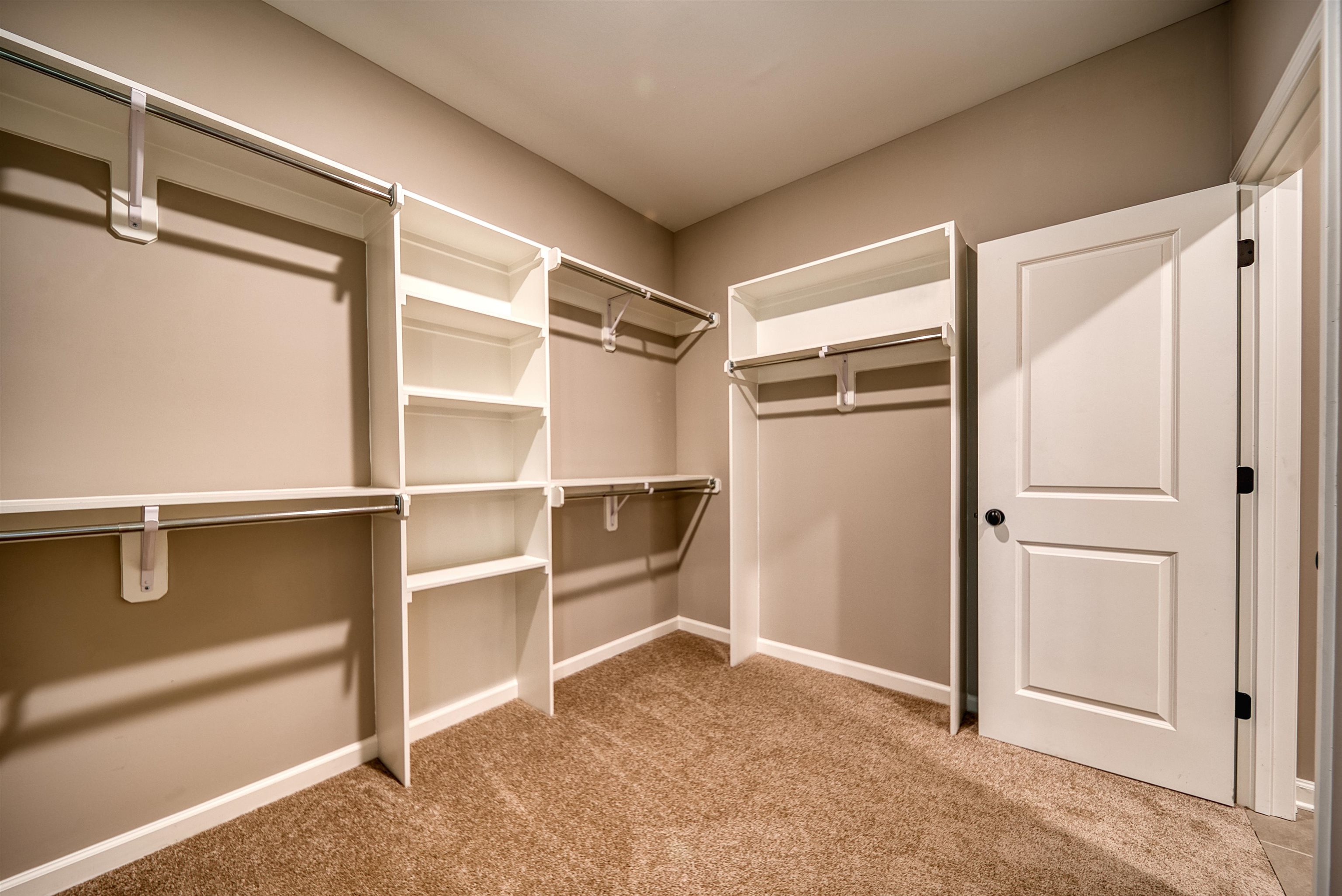 515 Garland Dr Property Photo 26