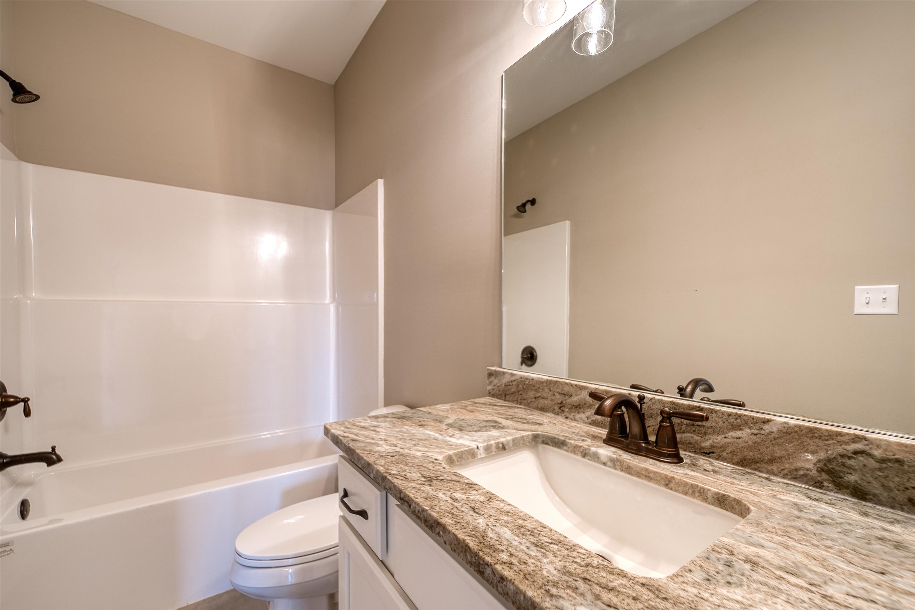 515 Garland Dr Property Photo 32