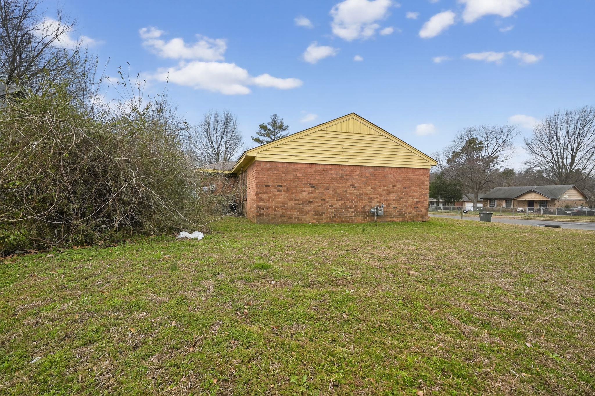 4094 Double Tree Rd Property Photo 4