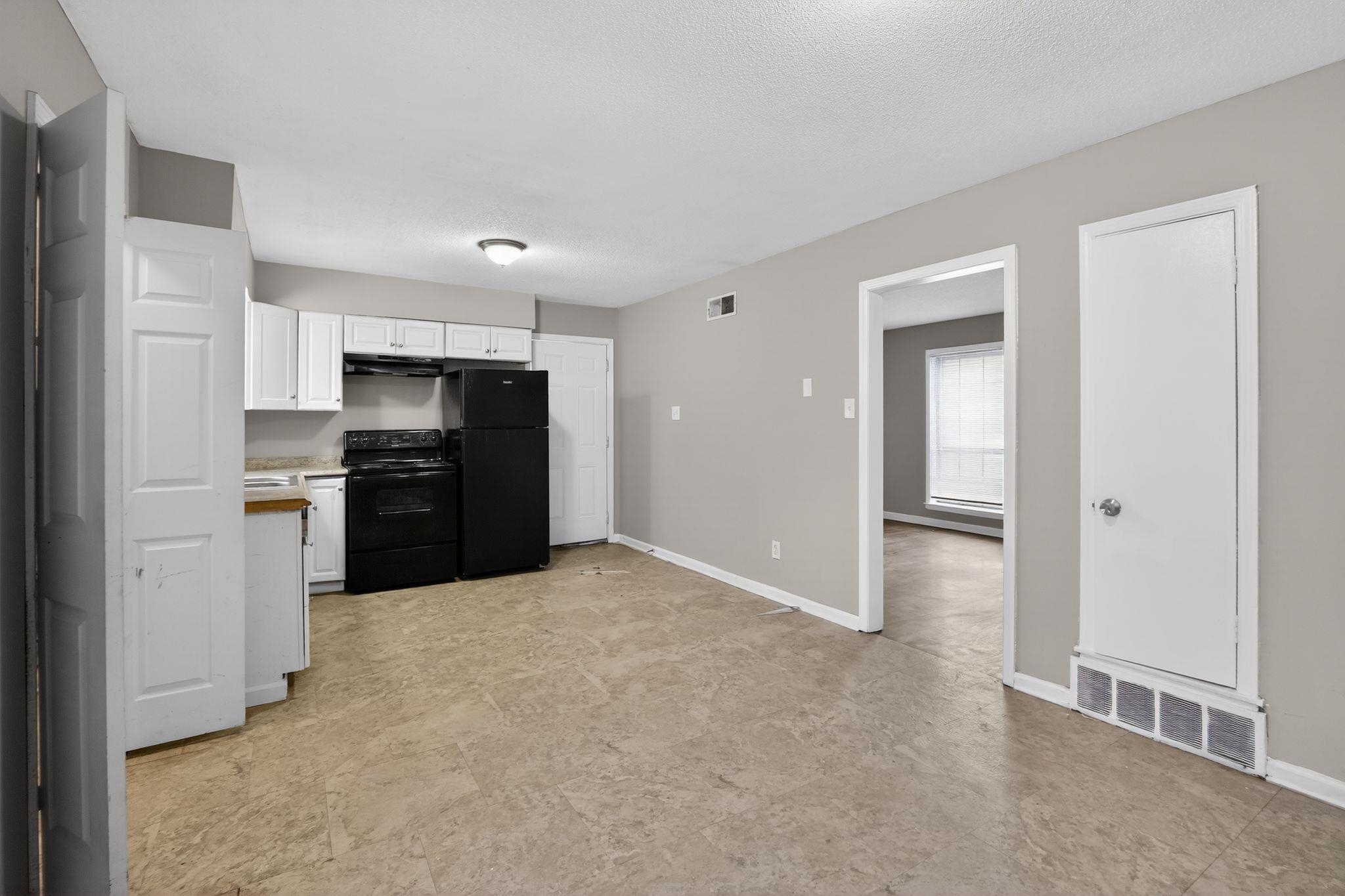 4094 Double Tree Rd Property Photo 19