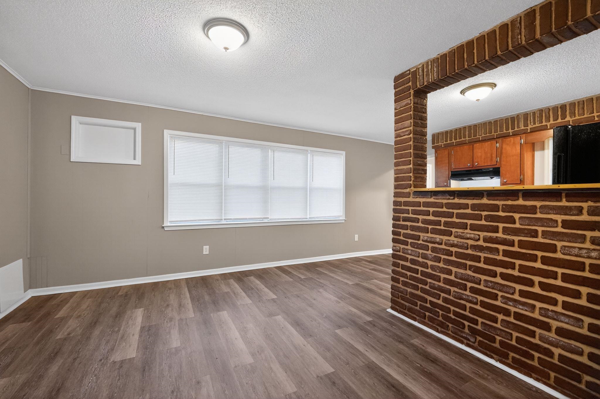 3691 Ardmore St Property Photo 13