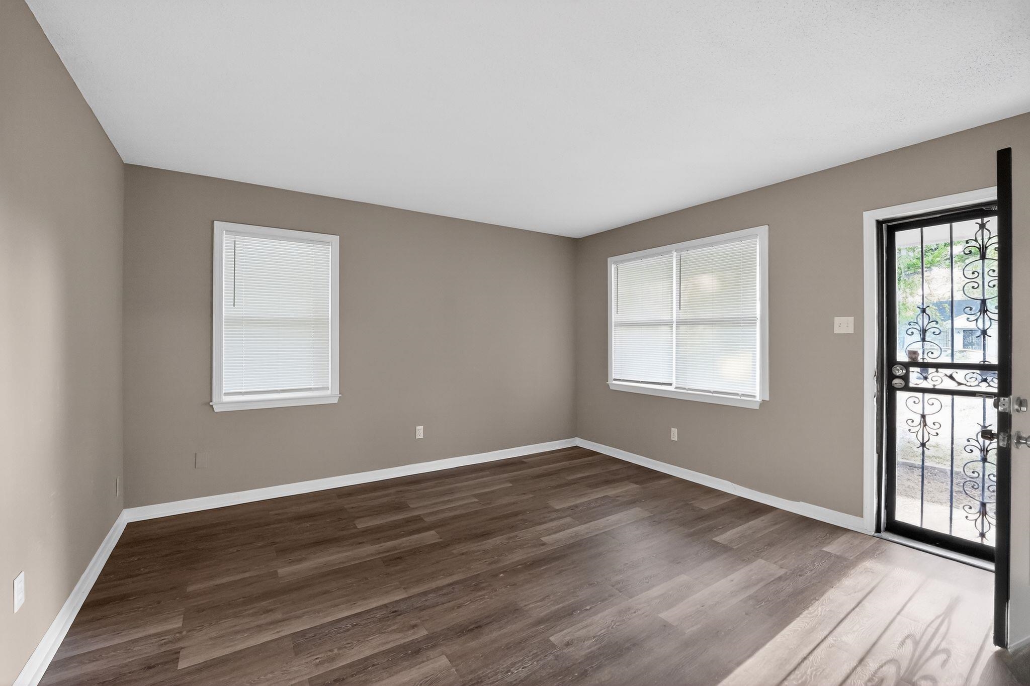 3691 Ardmore St Property Photo 27
