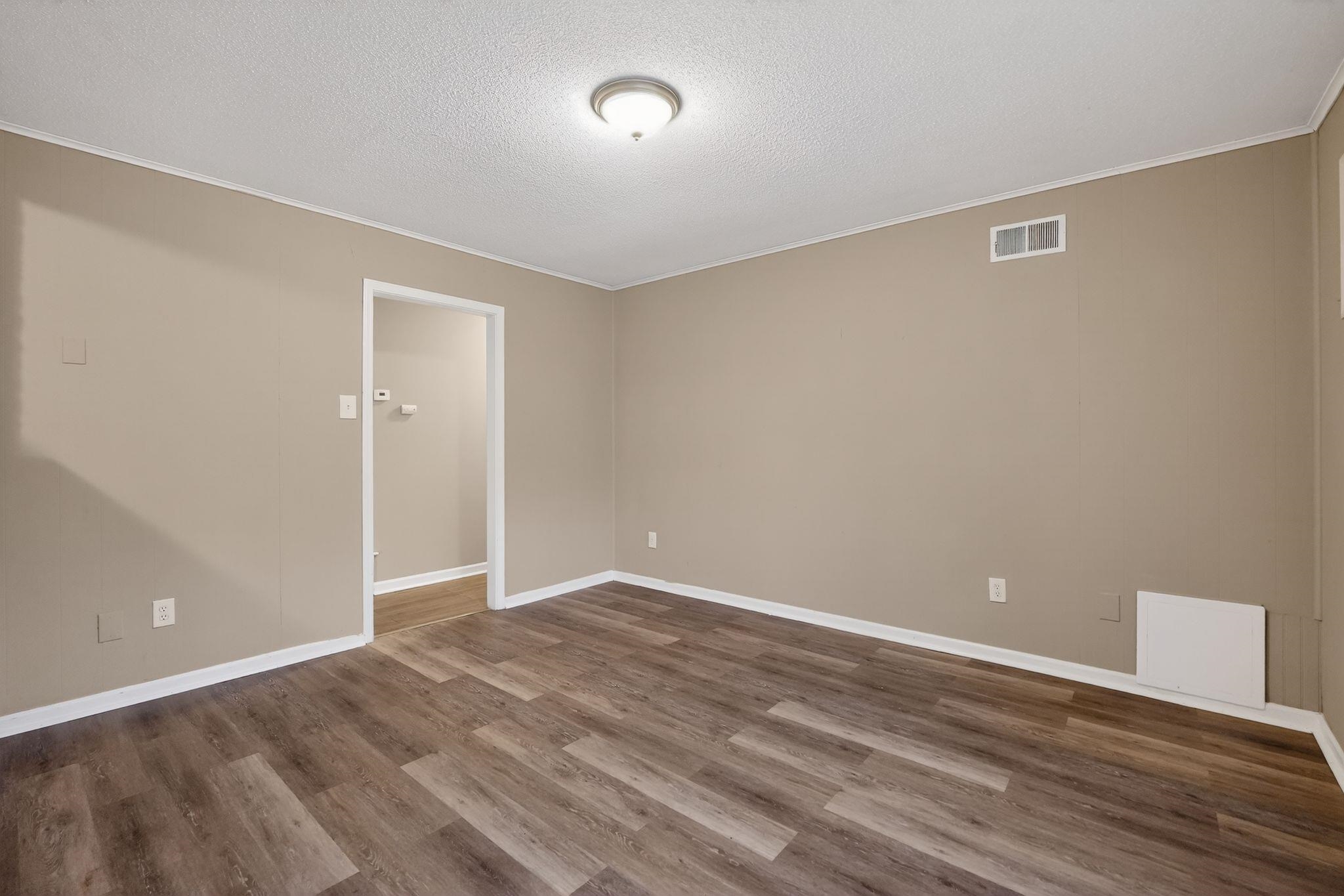 3691 Ardmore St Property Photo 30