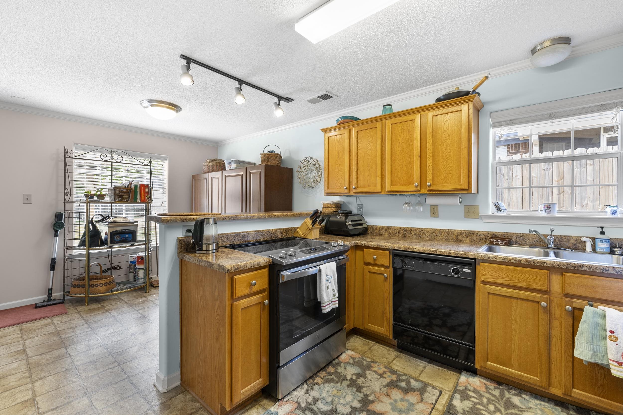20 Willow Birch Cv Property Photo 10