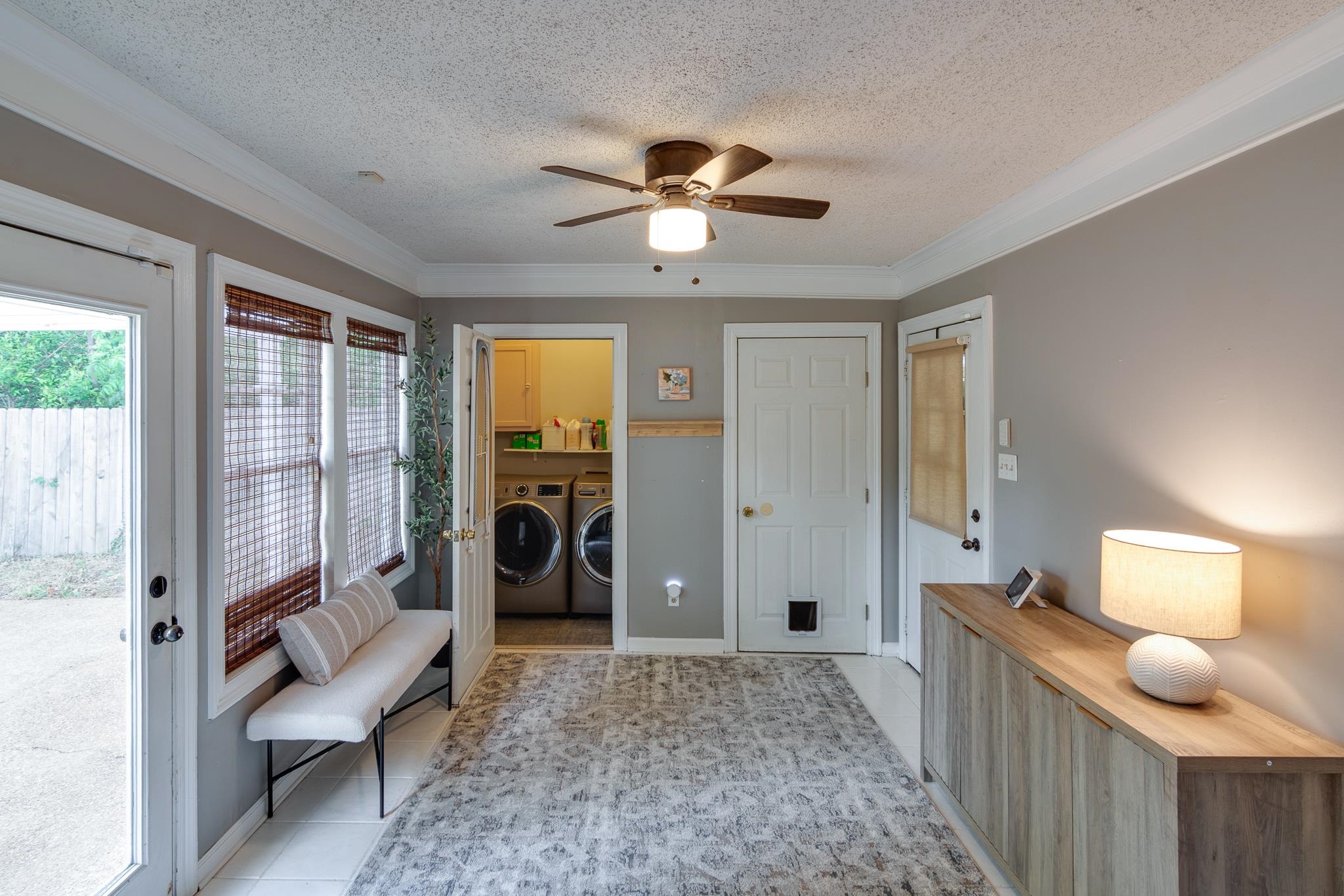 4952 Mockingbird Ln Property Photo 17