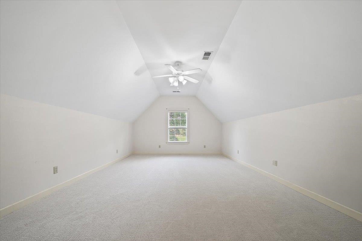 425 Alisha Dr Property Photo 26
