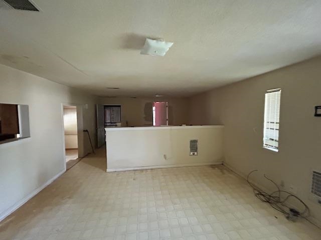 386 Mcfarland Dr Property Photo 6
