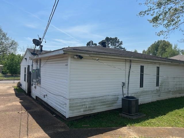 386 Mcfarland Dr Property Photo 11