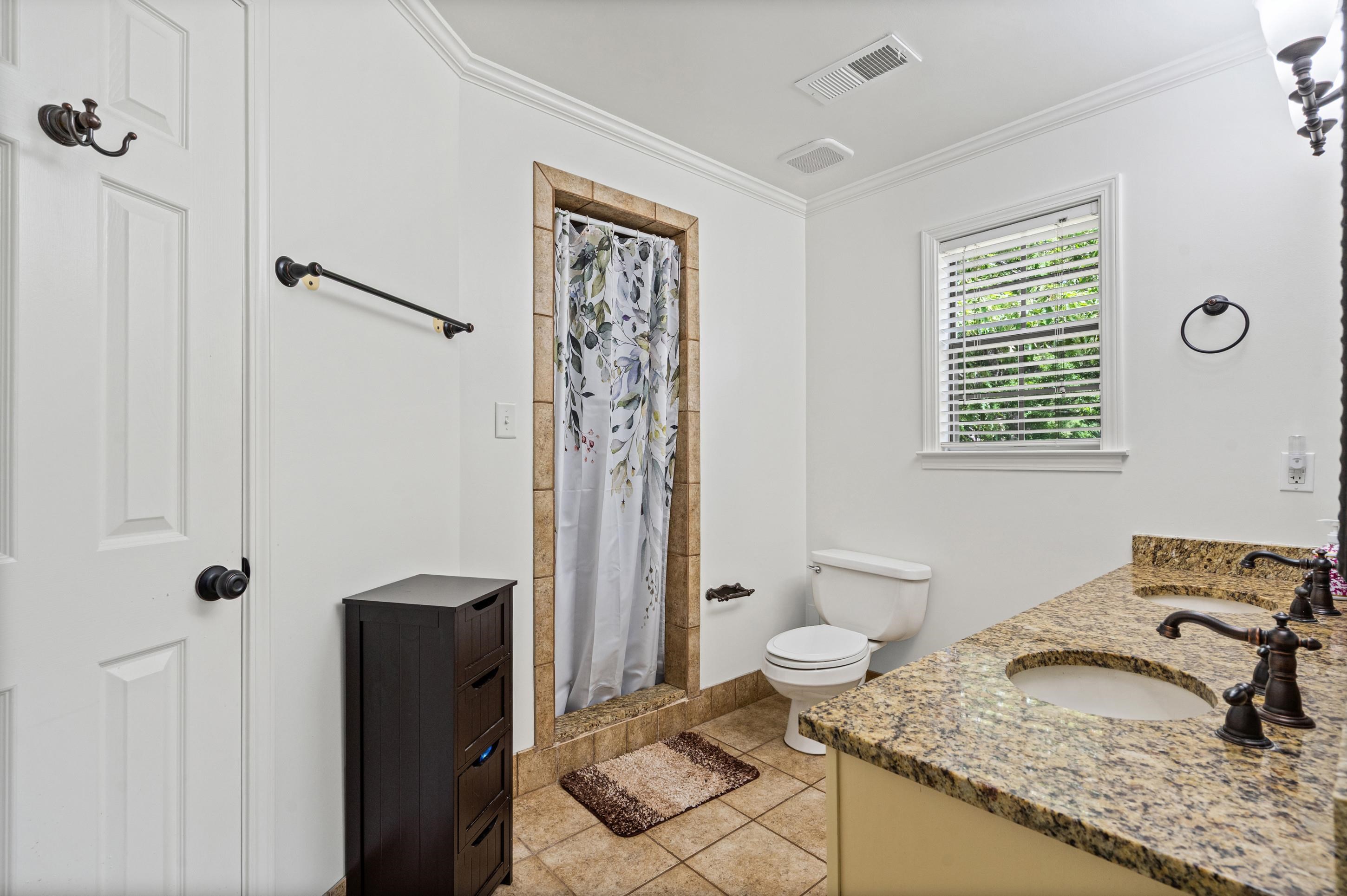 897 Wood Cv Property Photo 15