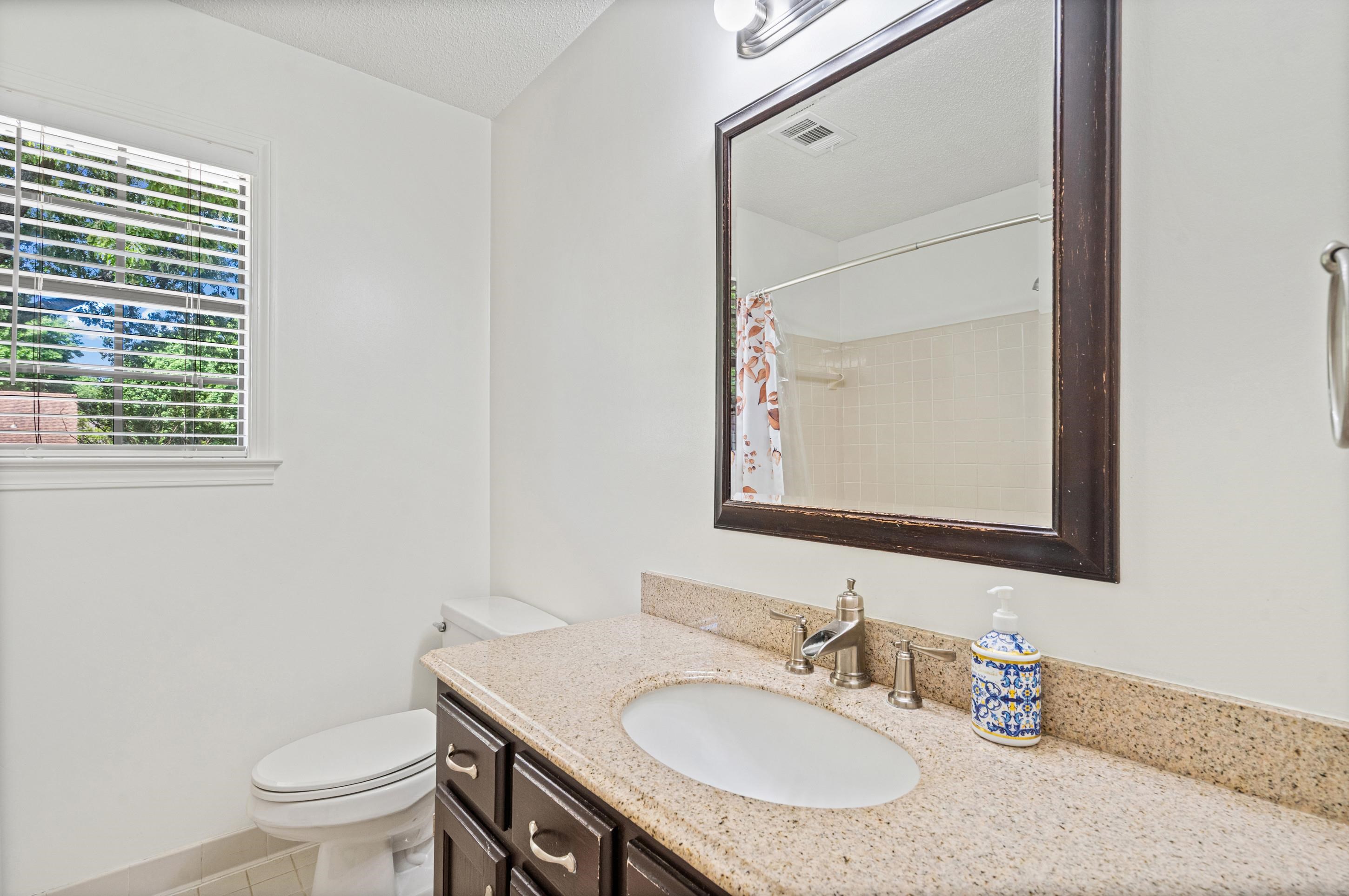 897 Wood Cv Property Photo 17