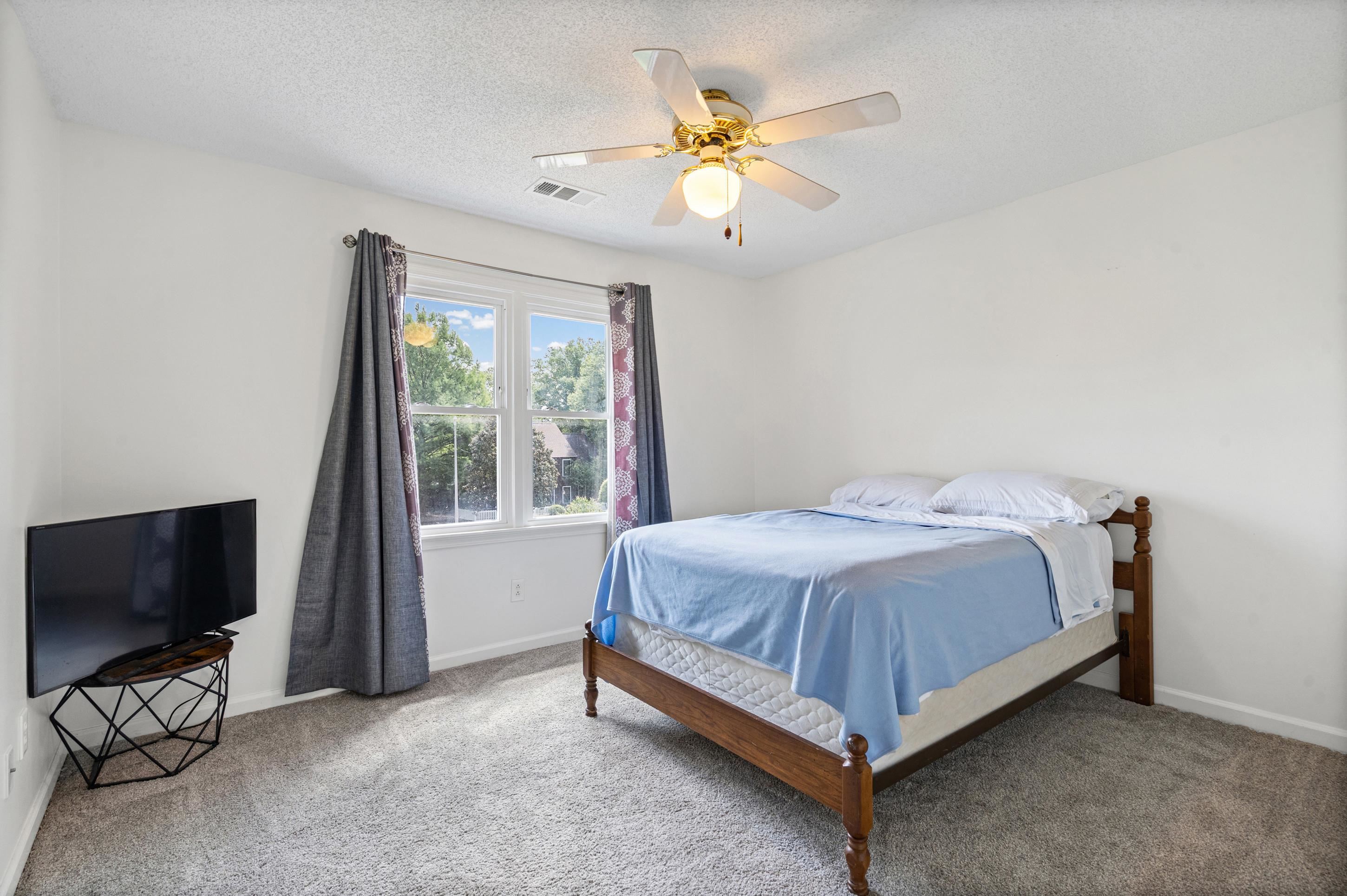 897 Wood Cv Property Photo 18