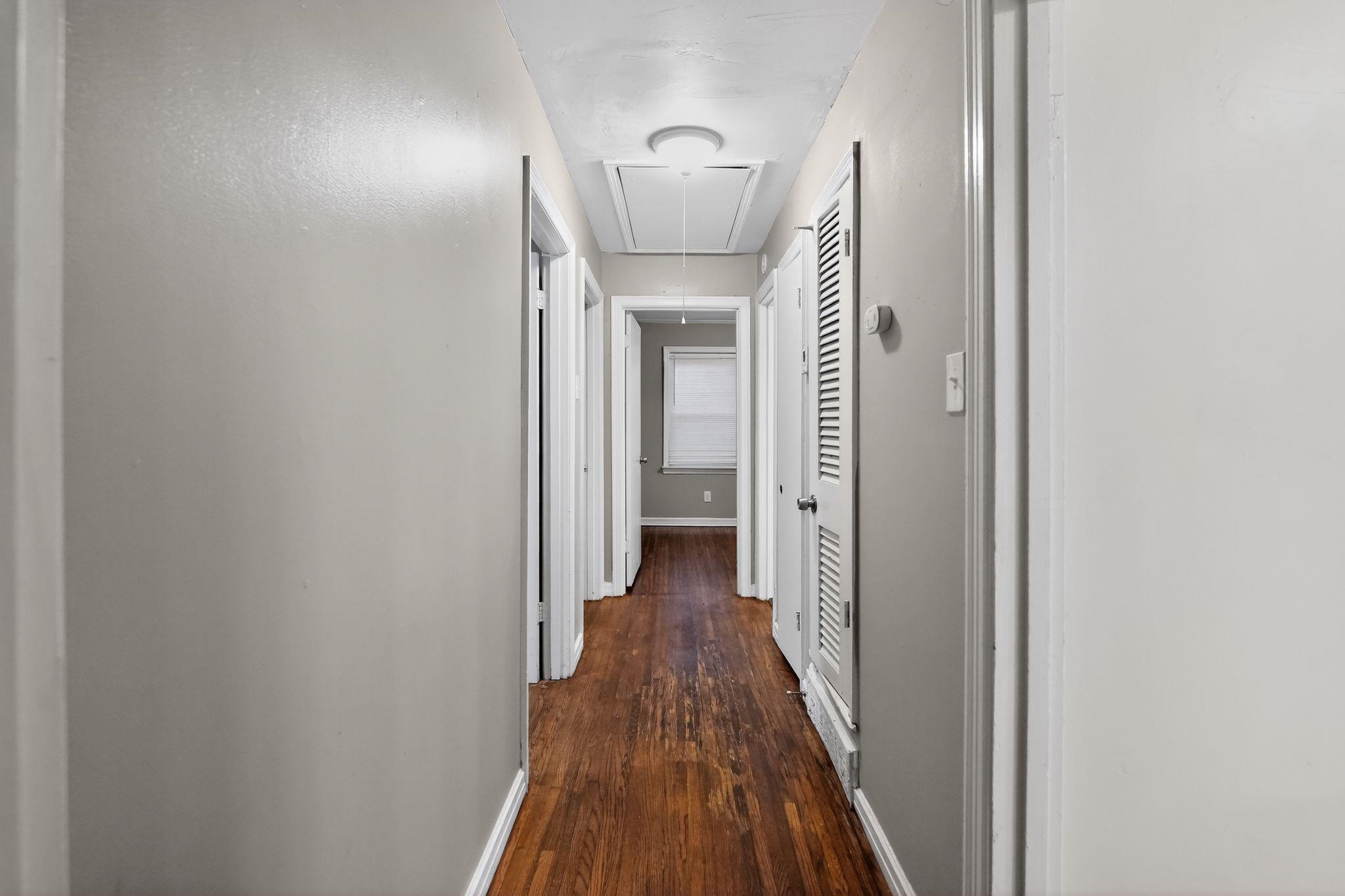 1886 Corning Ave Property Photo 33